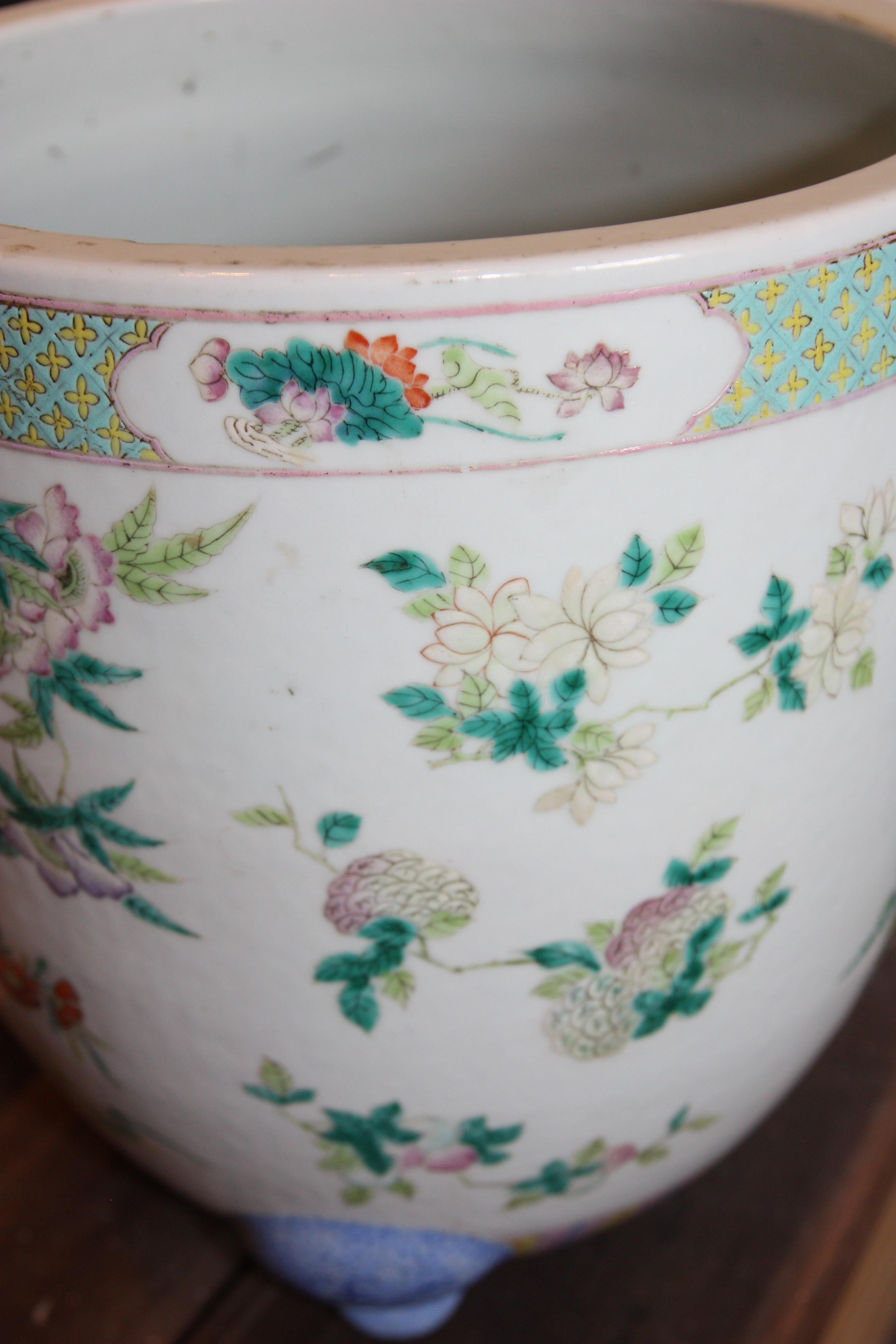 Asian Pair of Hand-Painted Floral Chinese Jardinieres