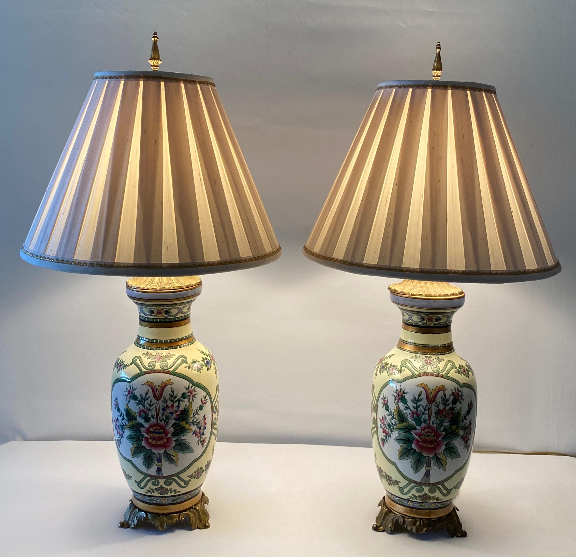 Brass Pair of French Hand Painted Porcelain Gilt Bronze Mounted Table Lamps For Sale
