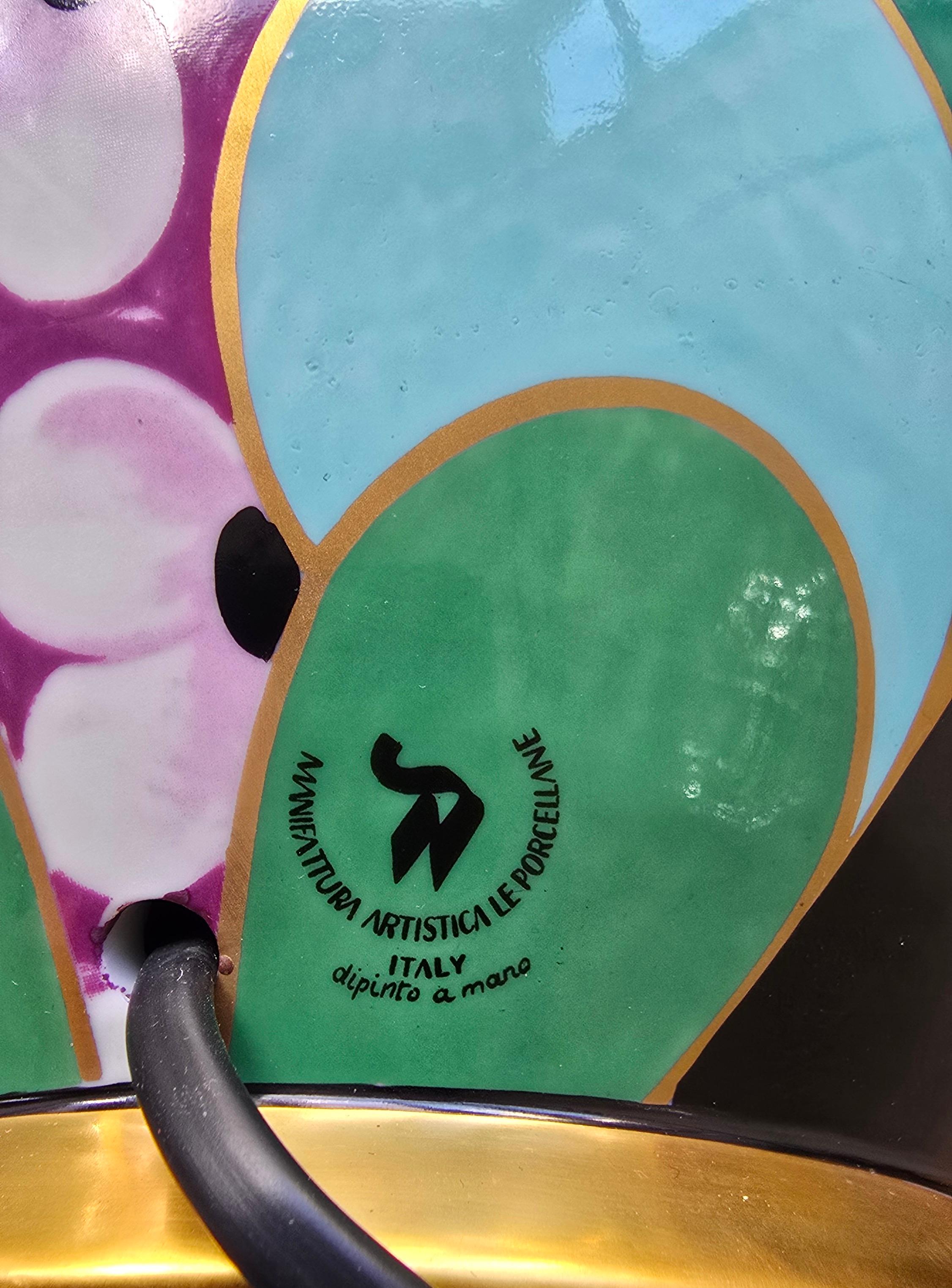 Pair of Hand-Painted Italian Porcelain Table Lamps by Le Porcellane, Florence For Sale 6