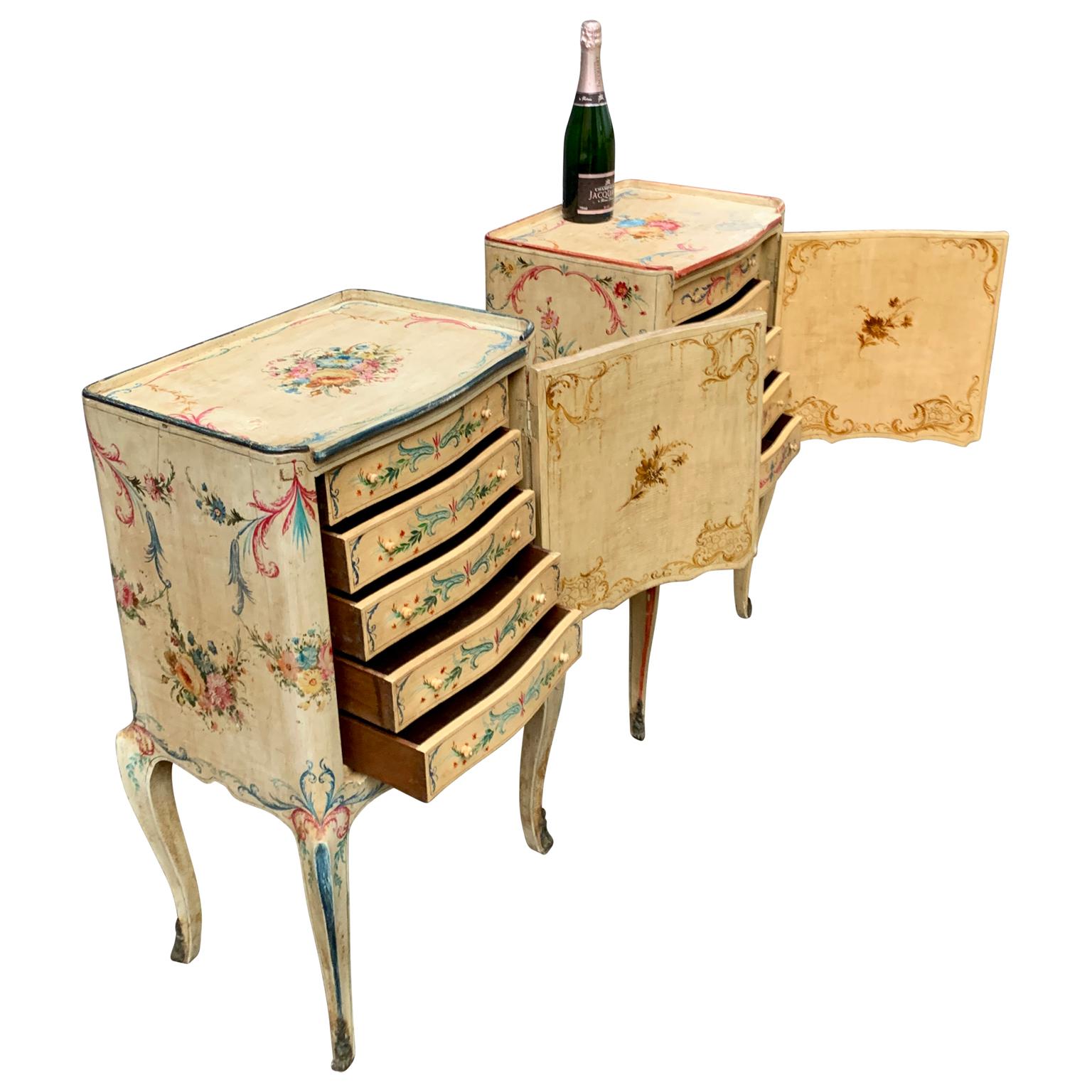 Hand-Painted Pair of Hand Painted Italian Rococo Nightstands For Sale