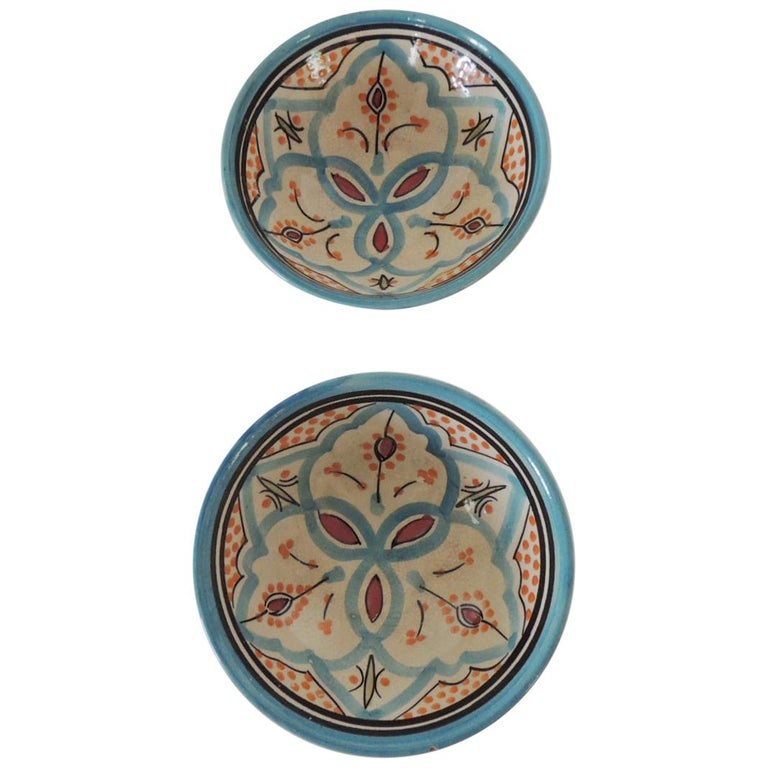 Handpainted Medium Moroccan Ceramic Bowl in Burgundy 