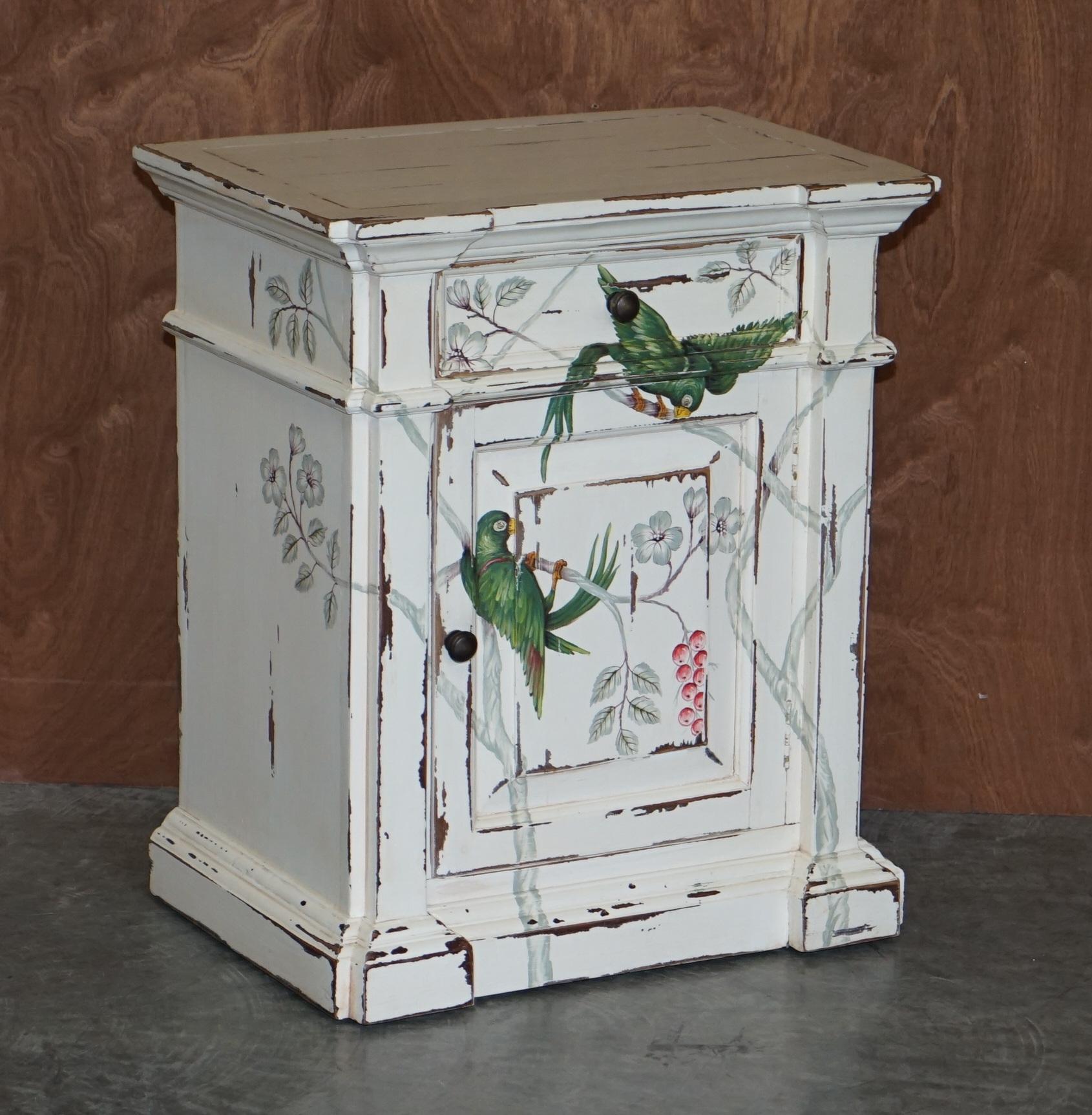Pair of Hand Painted Parrots / Birds of Parradise Side End Table Bedside Drawers For Sale 6
