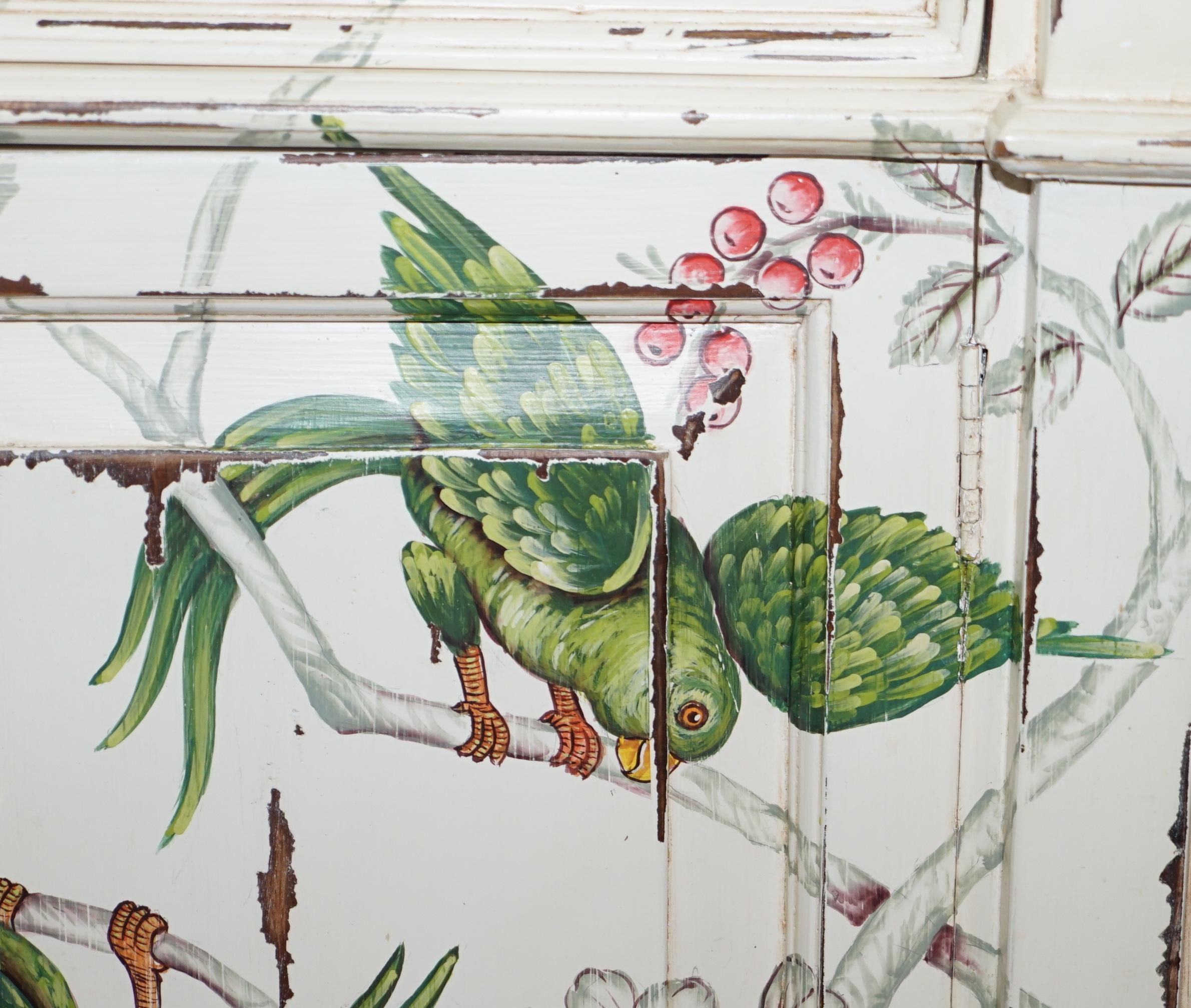 20th Century Pair of Hand Painted Parrots / Birds of Parradise Side End Table Bedside Drawers For Sale