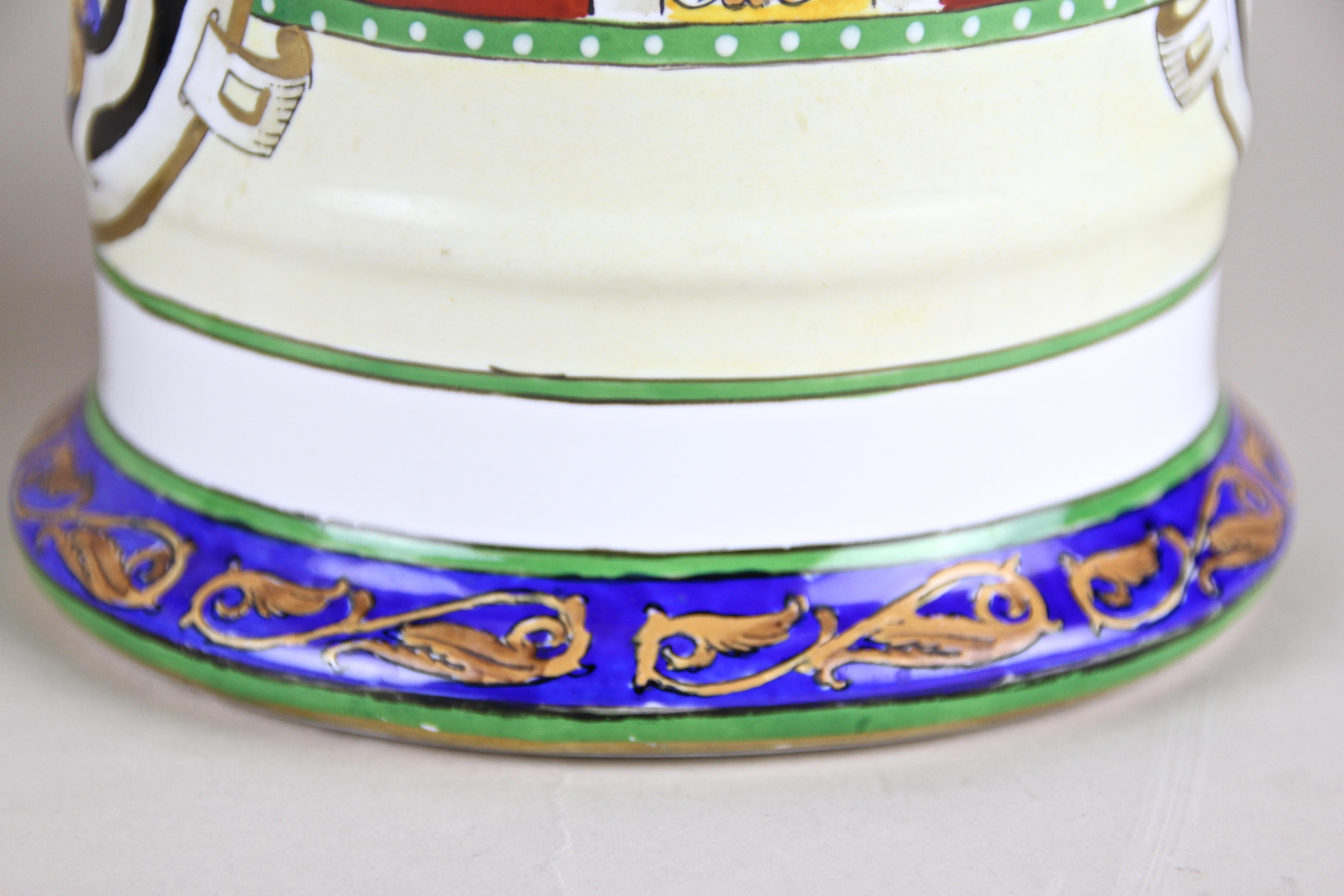 Pair of Hand Painted Porcelain Vases, Italy, circa 1900 In Good Condition In Lichtenberg, AT