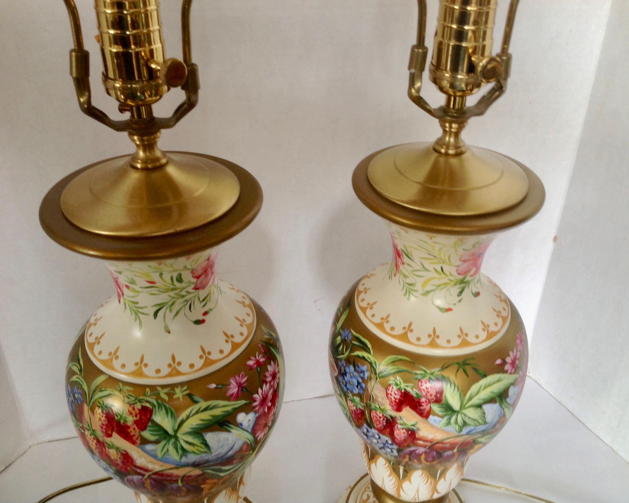 Pair of Hand Painted Urns Mounted as Table Lamps For Sale 2