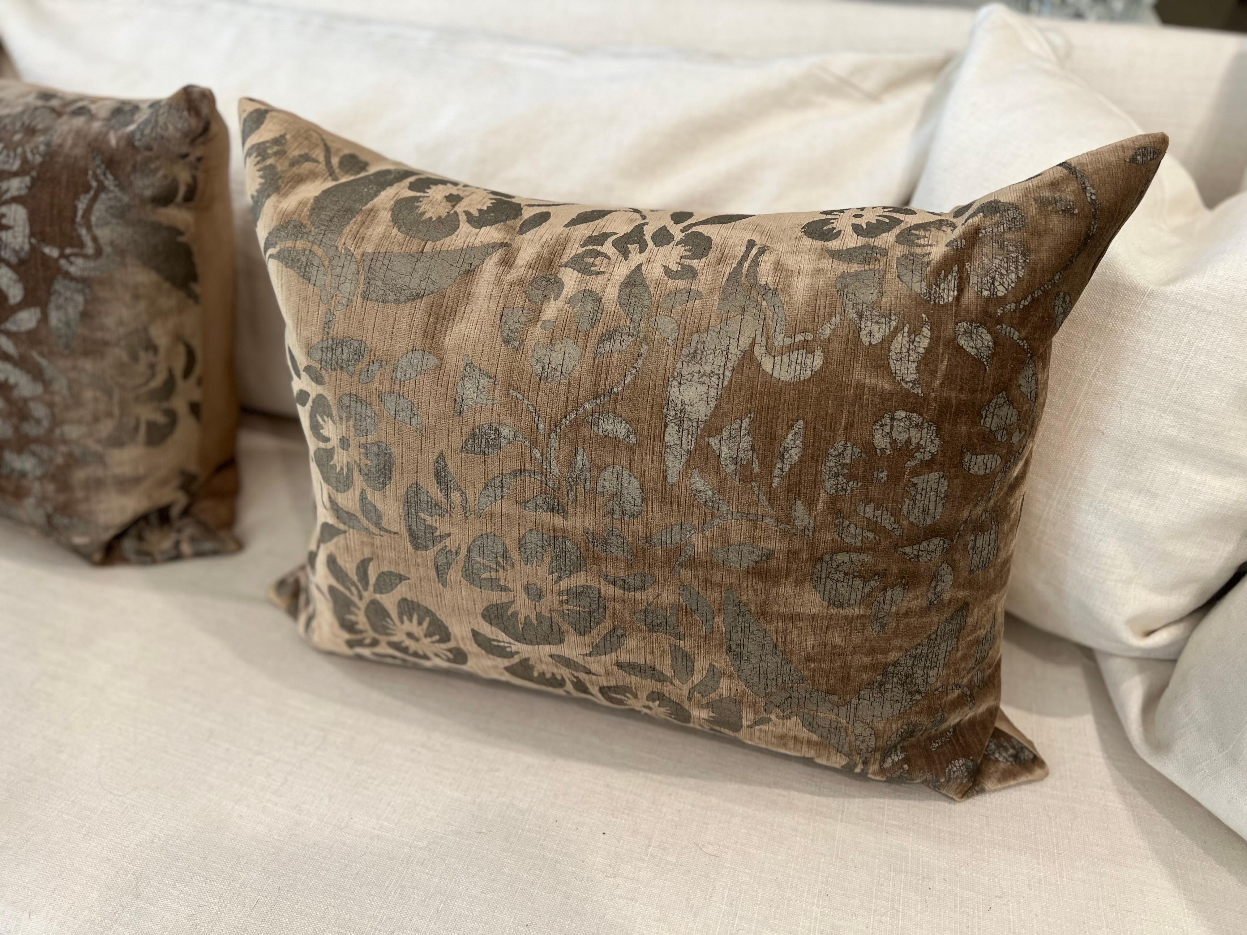 French Provincial Pair of Hand Painted Velvet Lumbar Pillows on Silk For Sale