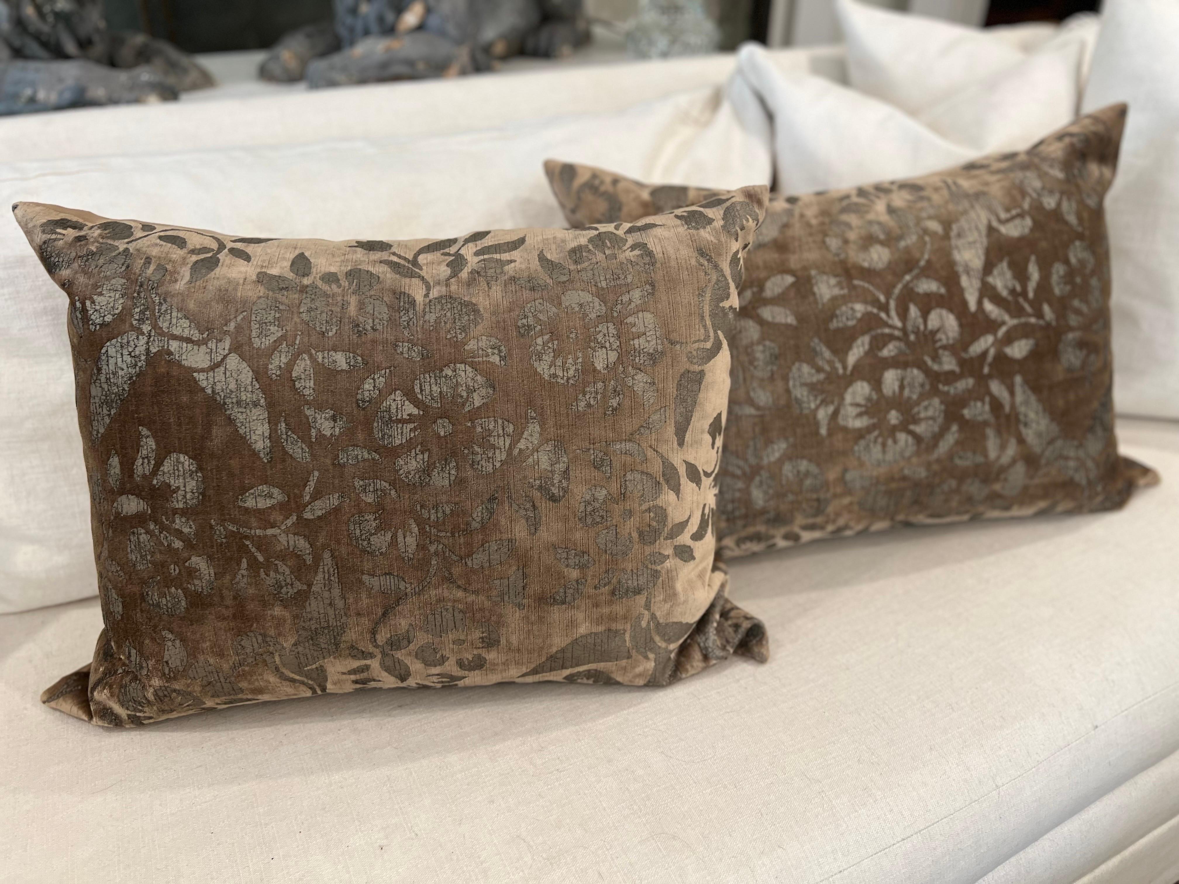 Pair of Hand Painted Velvet Lumbar Pillows on Silk For Sale 2