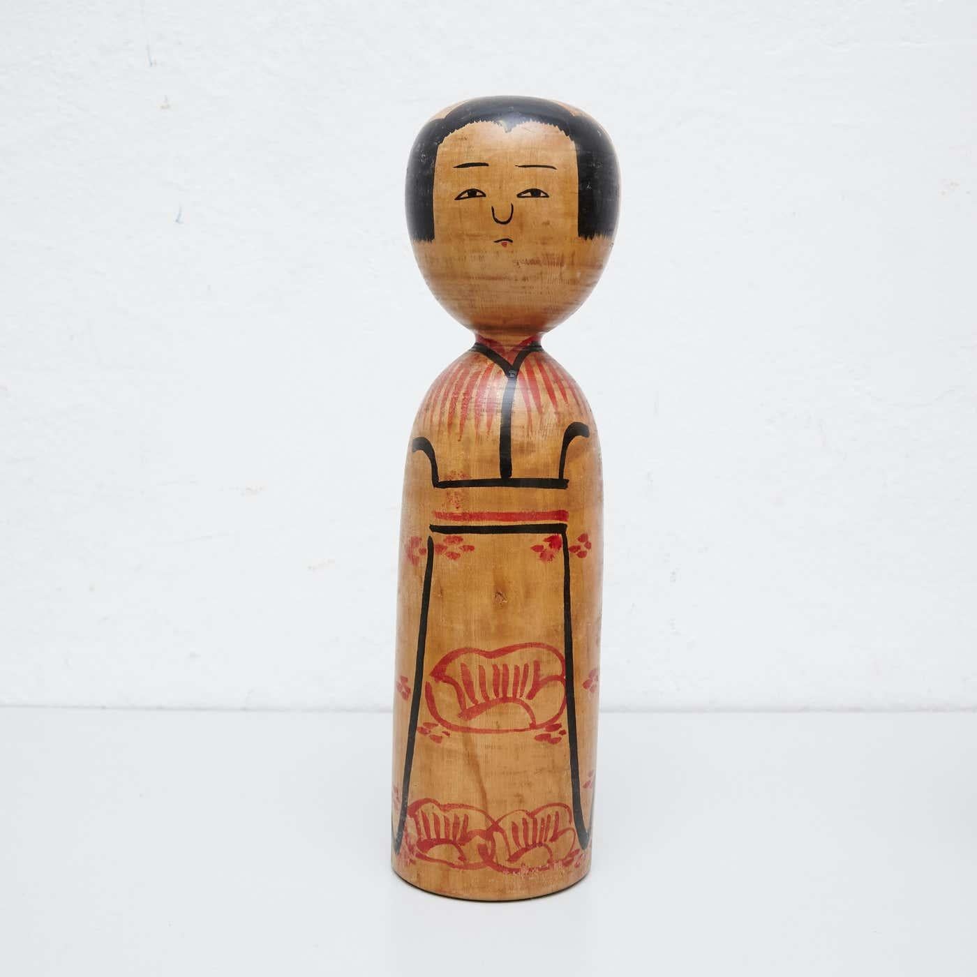 Pair of Hand Painted Wooden Kokeshi Dolls, circa 1940 For Sale 1