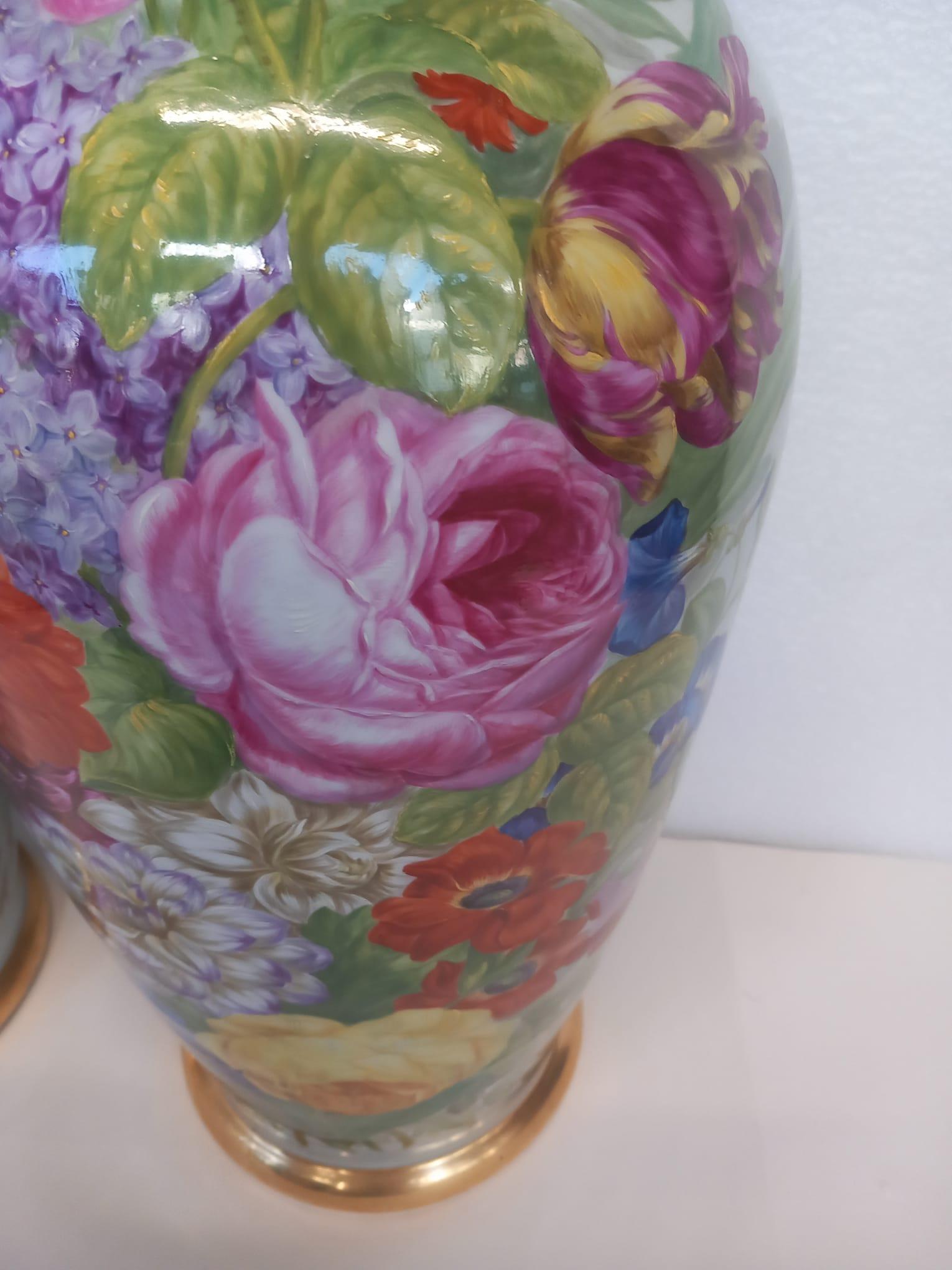 Pair of hand painting Napoleon III porcelain vases For Sale 2