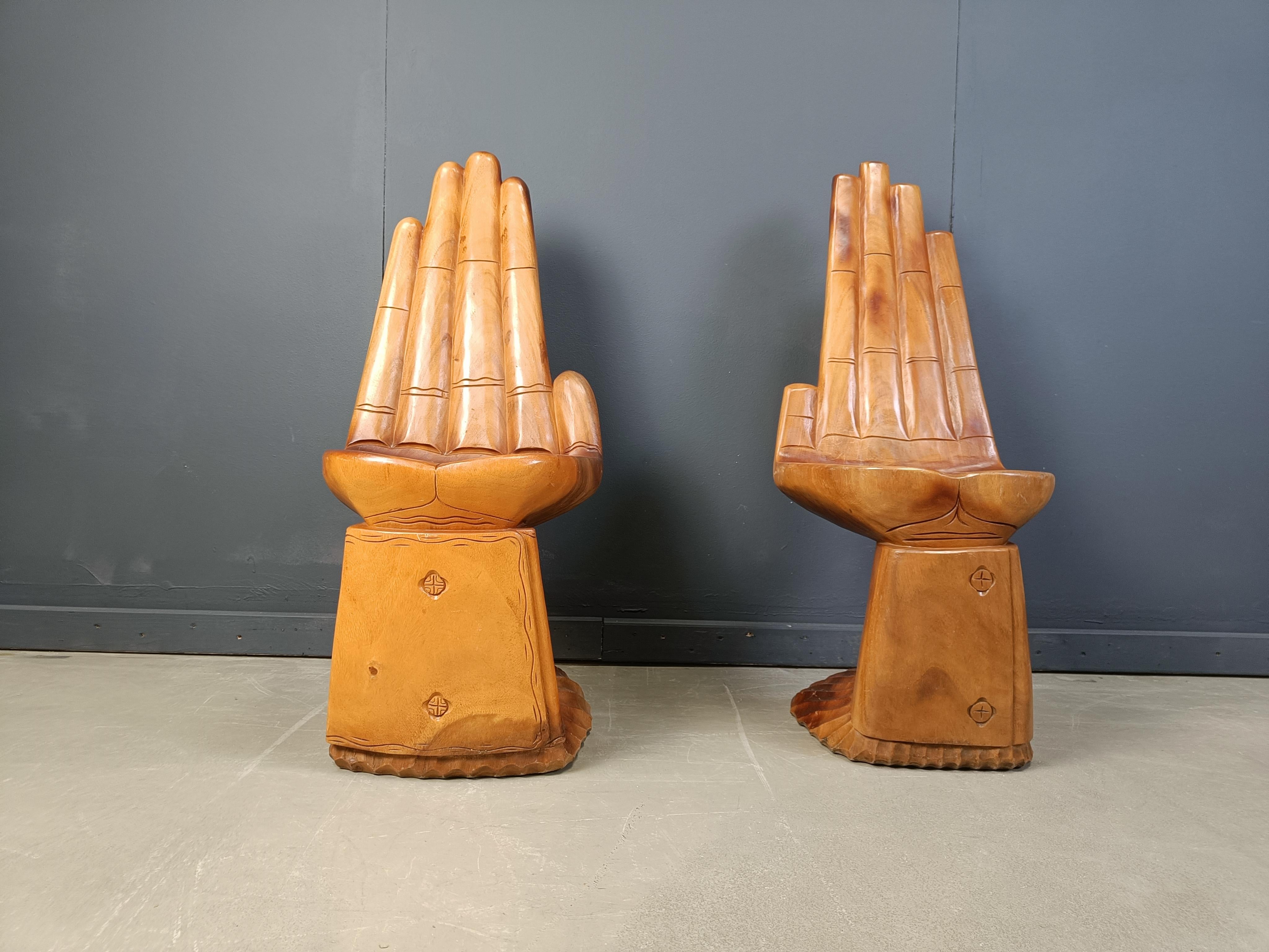 Coppia di sedie in teak sagomate a mano, anni '70 in vendita 2