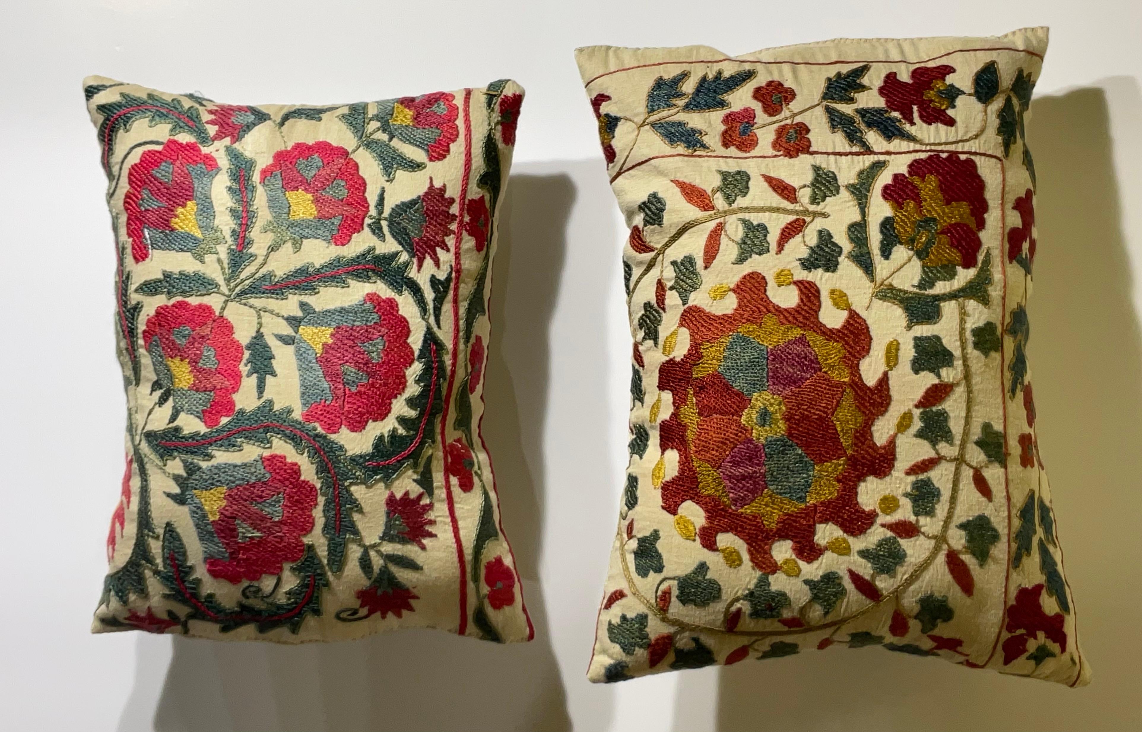 20th Century Pair Of Hand Silk Embroidery Suzani Pillows For Sale