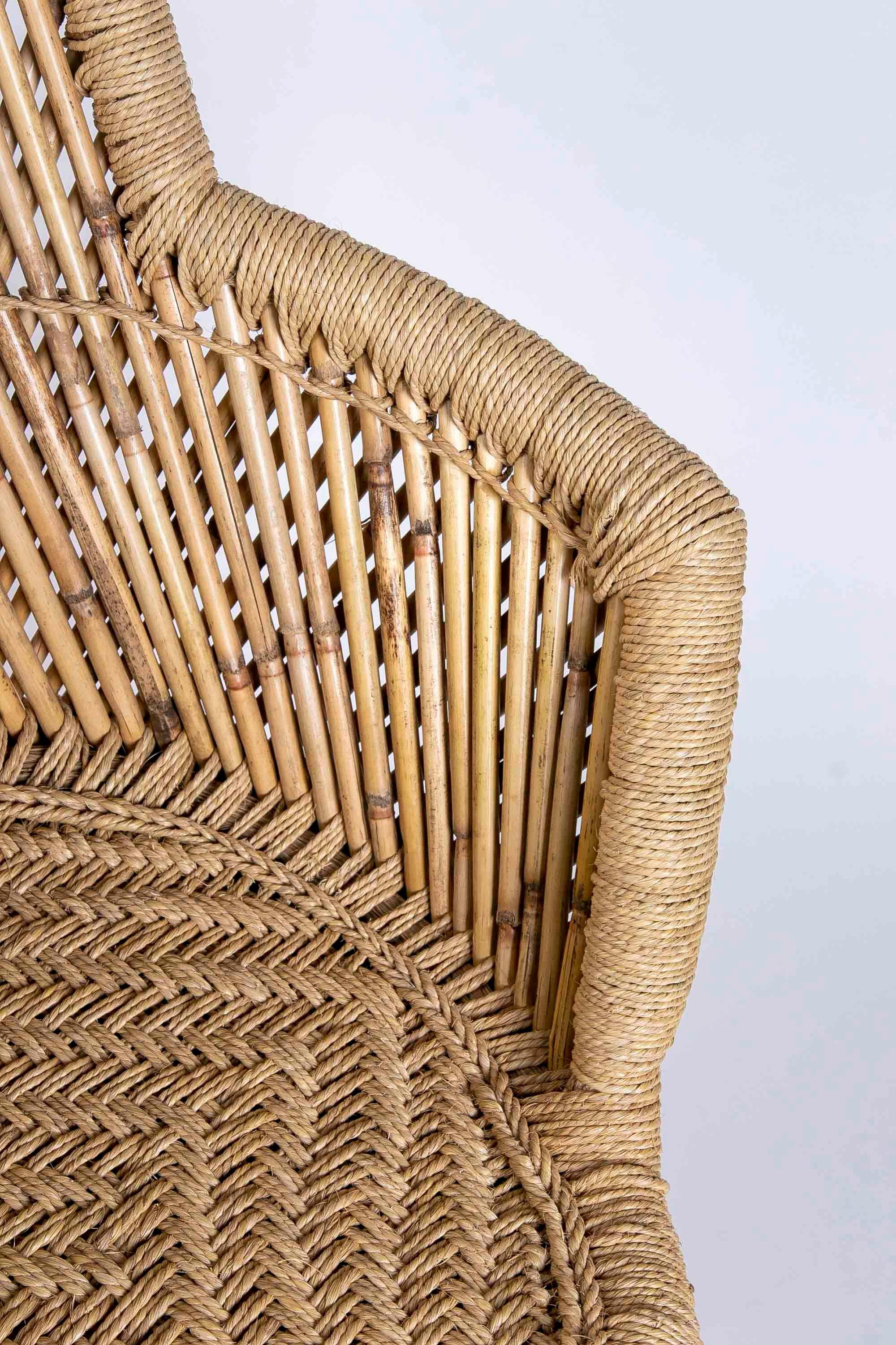 Paire de fauteuils en bambou et corde cousus main en vente 8