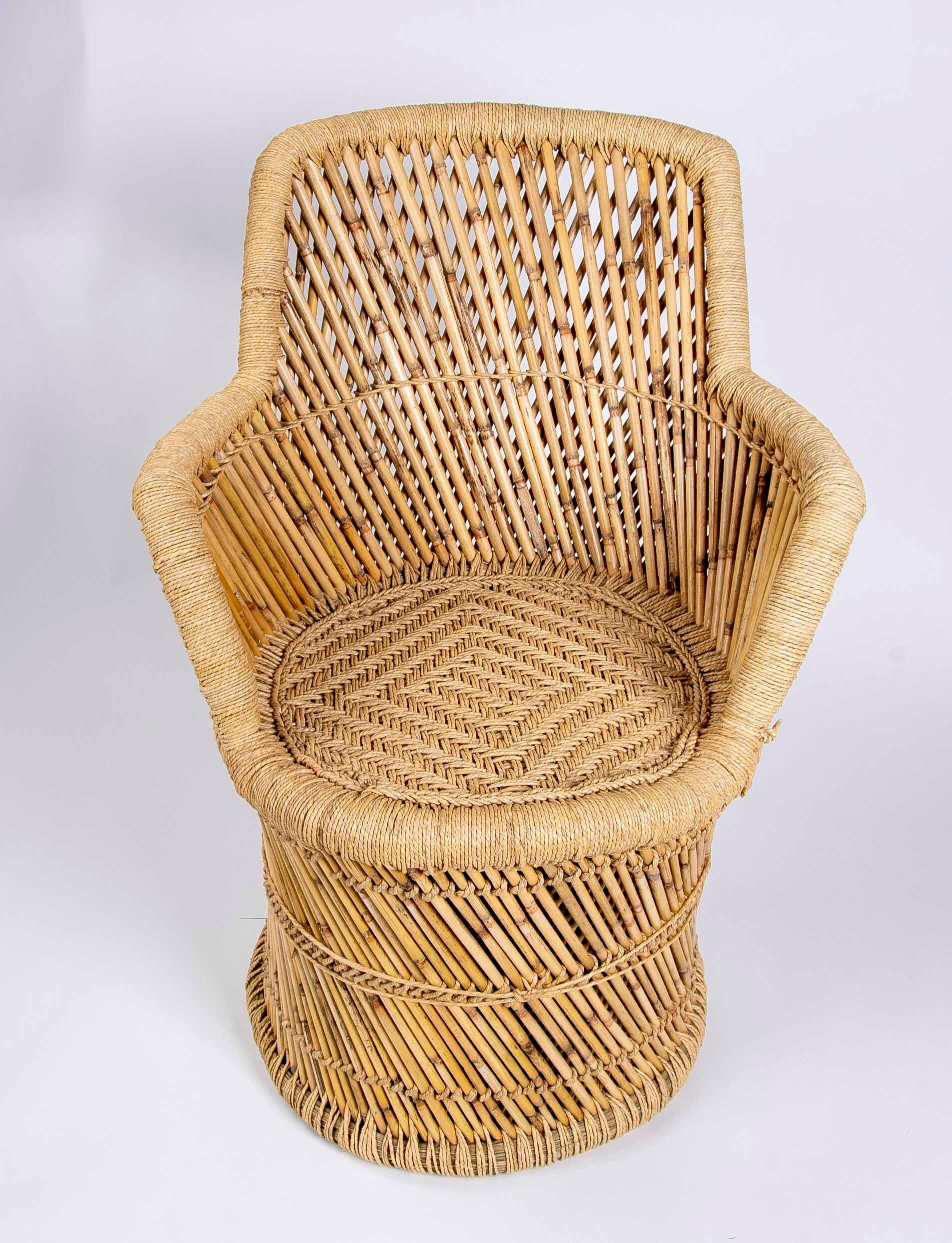 Tissé à la main Paire de fauteuils en bambou et corde cousus main en vente