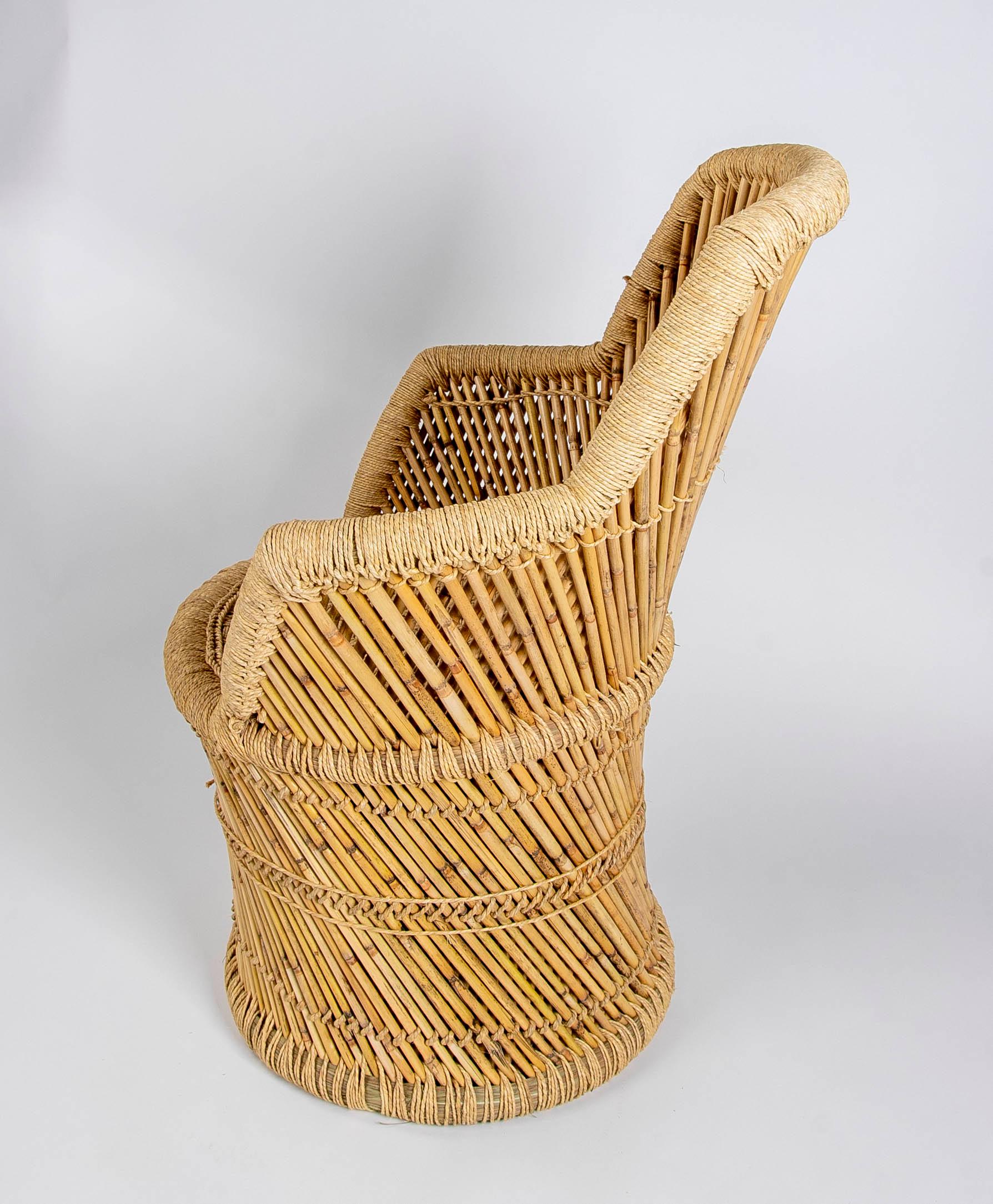 Bambou Paire de fauteuils en bambou et corde cousus main en vente