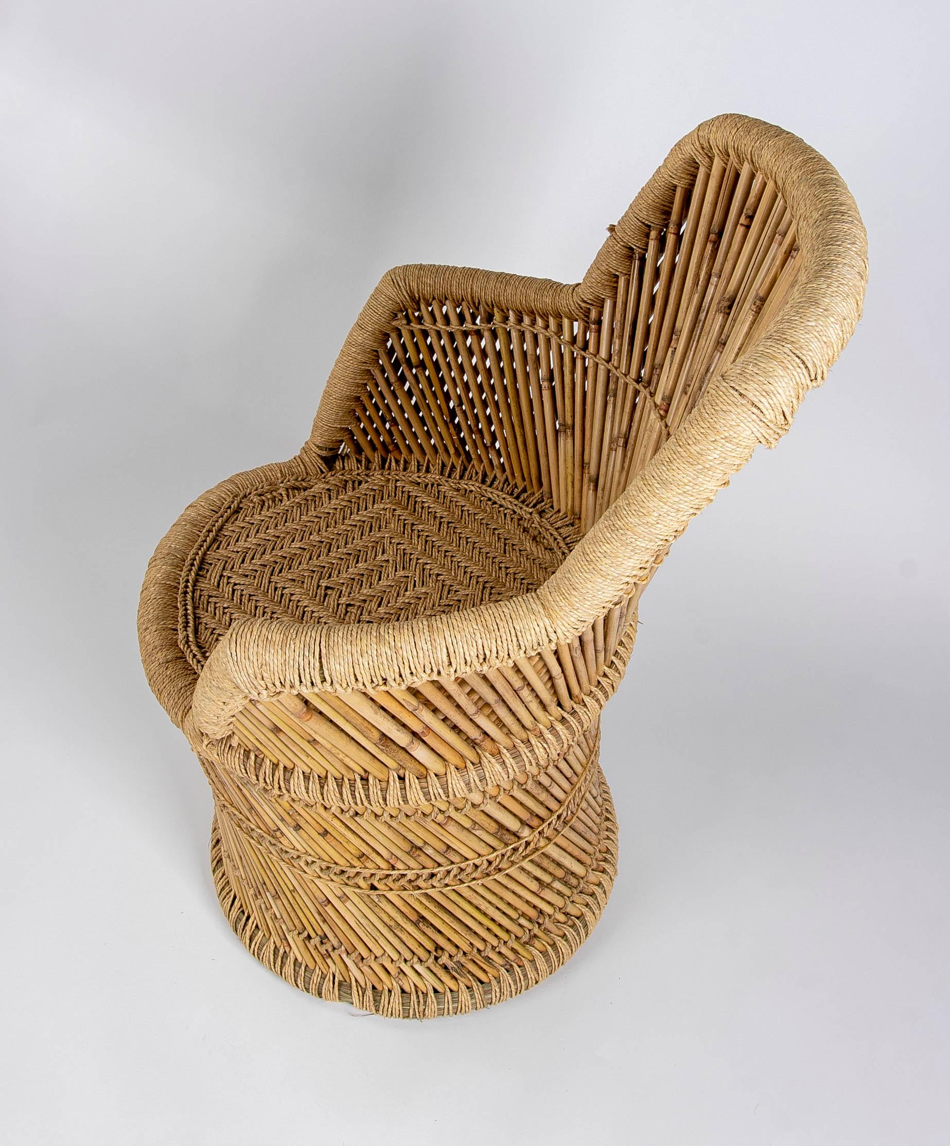 Paire de fauteuils en bambou et corde cousus main en vente 1