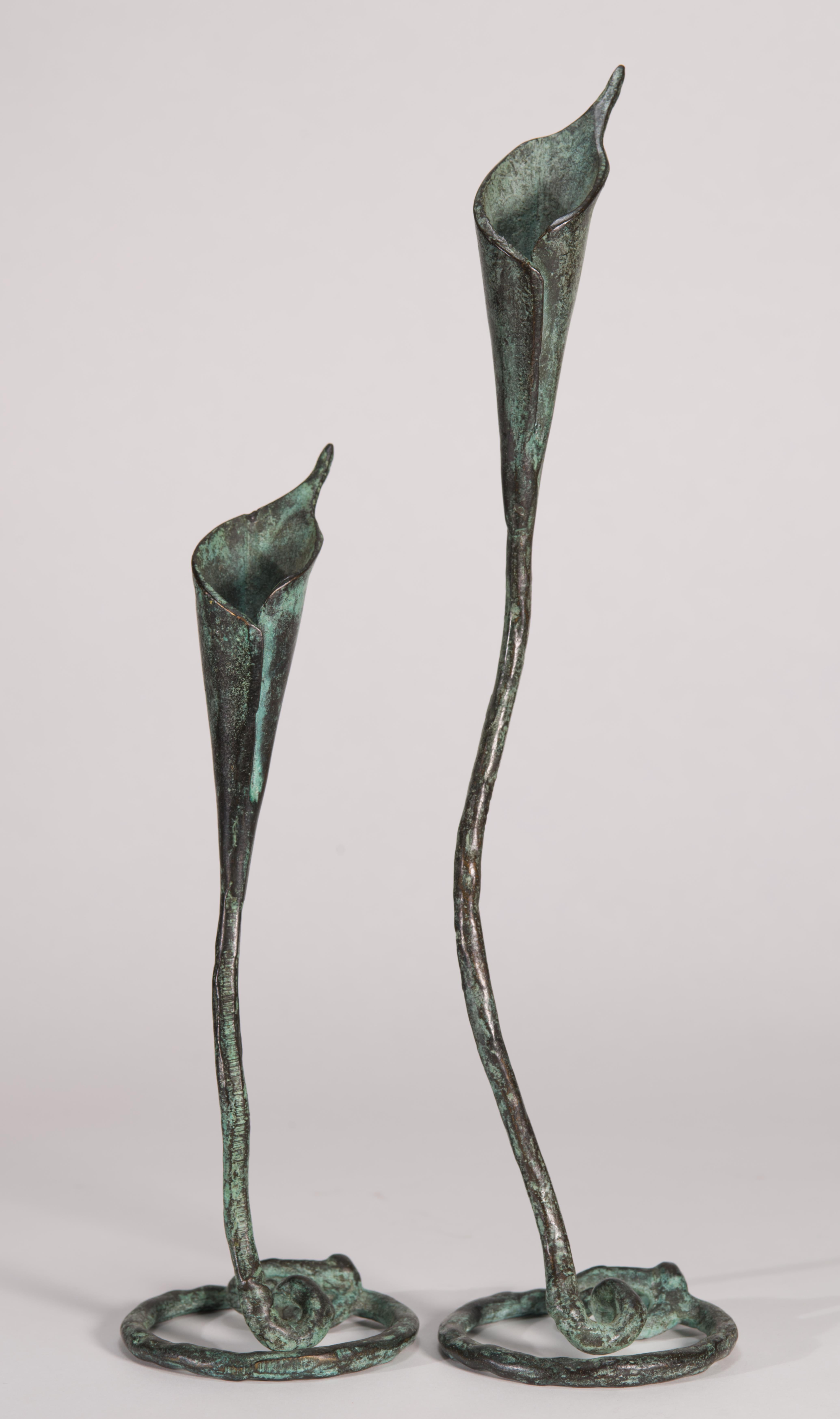 Organique Paire de bougeoirs en bronze forgé à la main dans le style de Jack Brubaker en vente