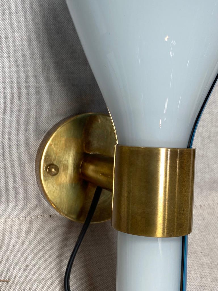 Italian Pair of Hand Blown Venini Sconces with Brass Mounts 1950s For Sale