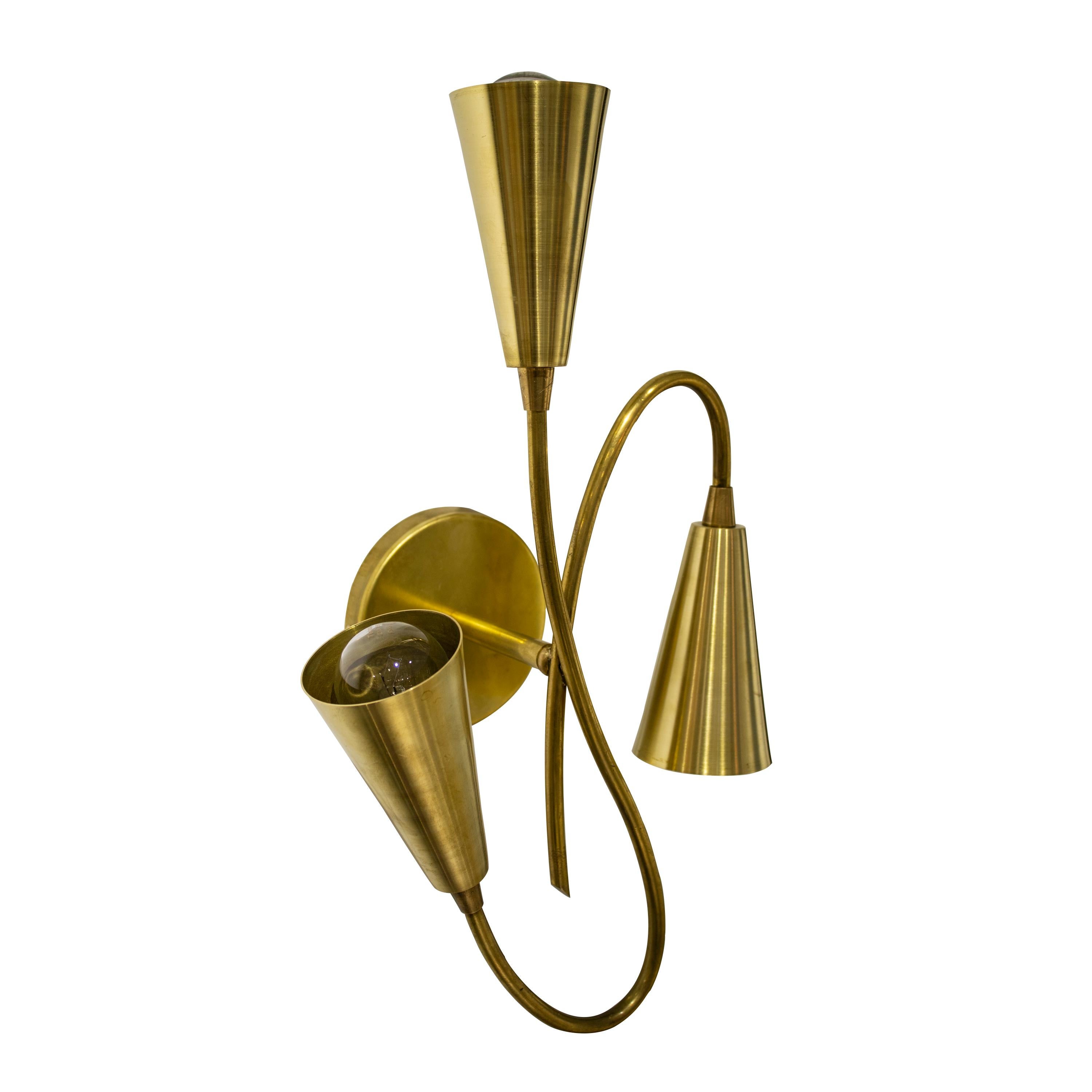 Mid-20th Century Pair of Handcrafted  Mid-Century Modern Italian Brass Sconces, Italy, 1960