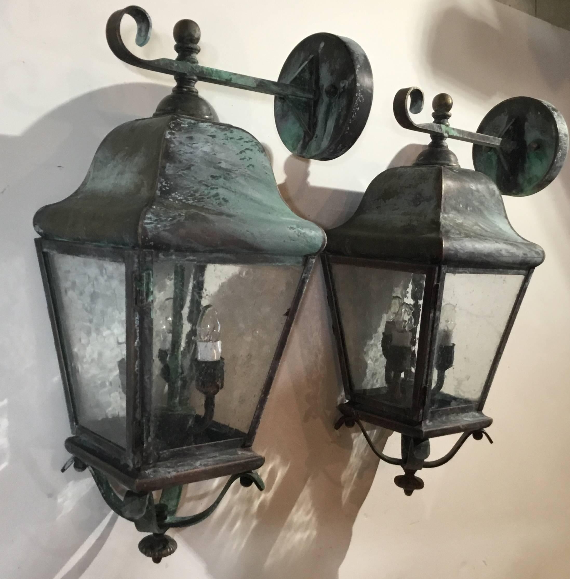 Pair of Handcrafted Solid Brass Wall Lanterns 10