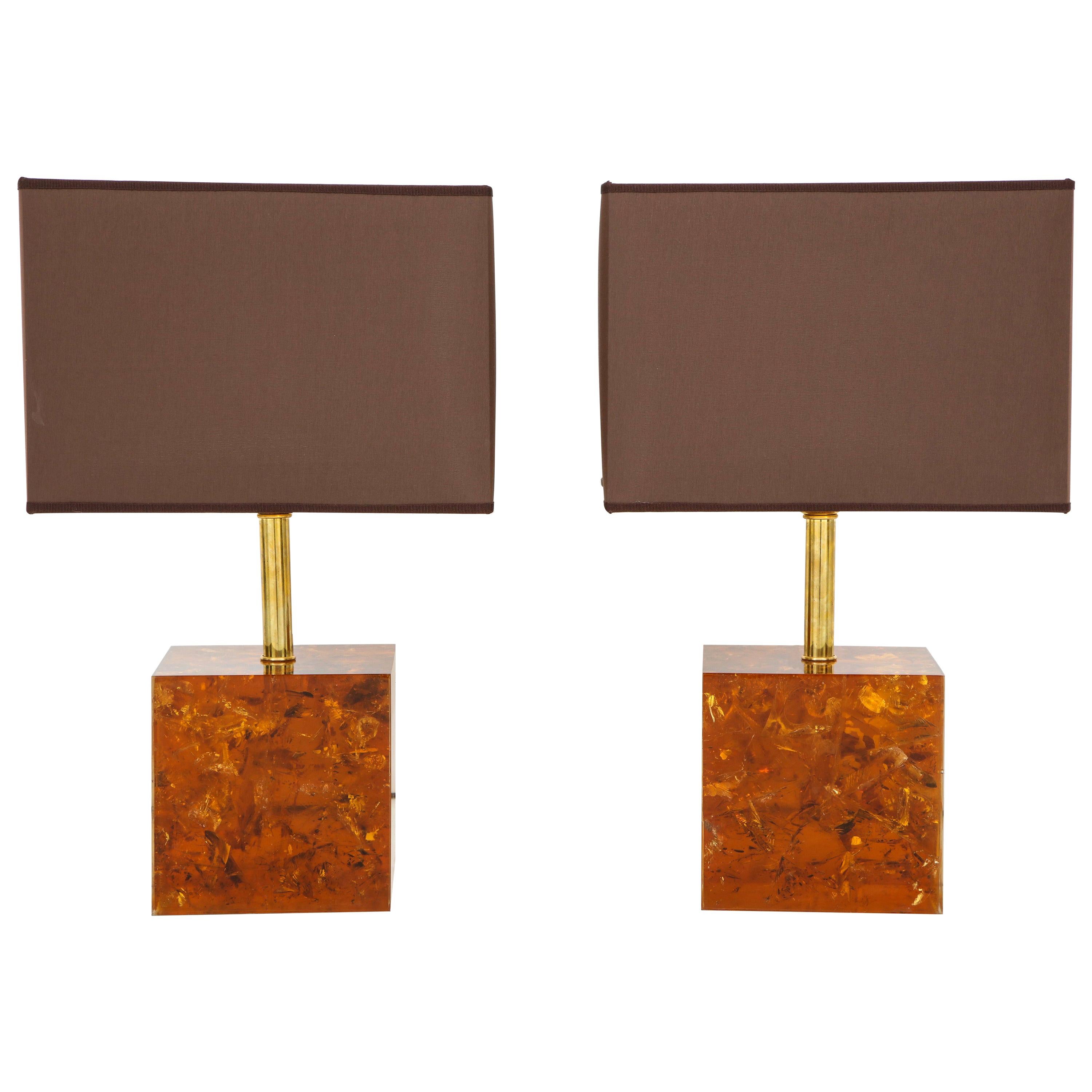 This elegant pair of tortoise shell colored cube or square base lamps were handcrafted by an artisan in Florence, Italy of resin infused with a bronze color and utilizing an artistic technique which adds texture and movement to the inside of the