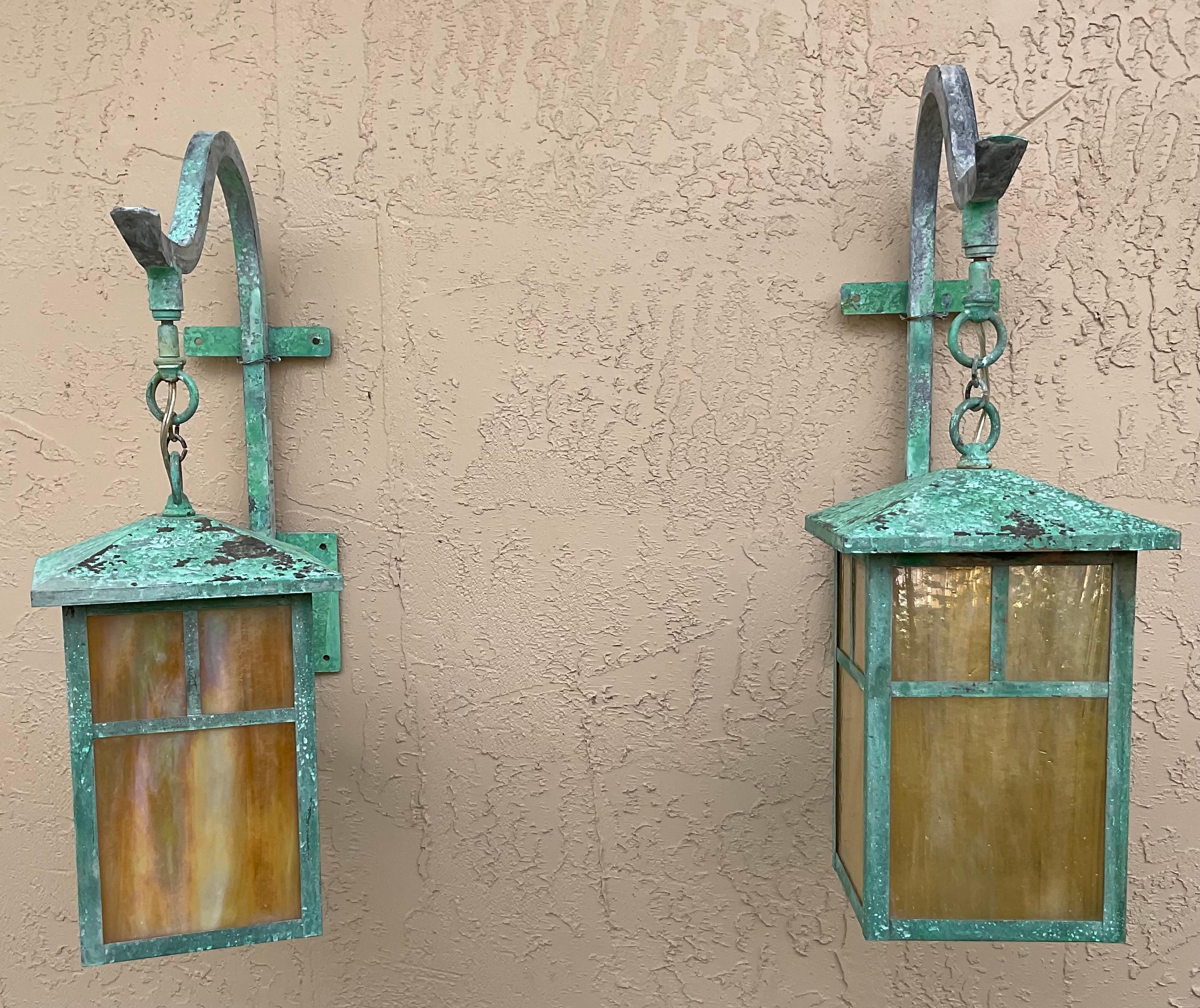 Pair of Handcrafted Wall-Mounted Brass Lantern For Sale 1