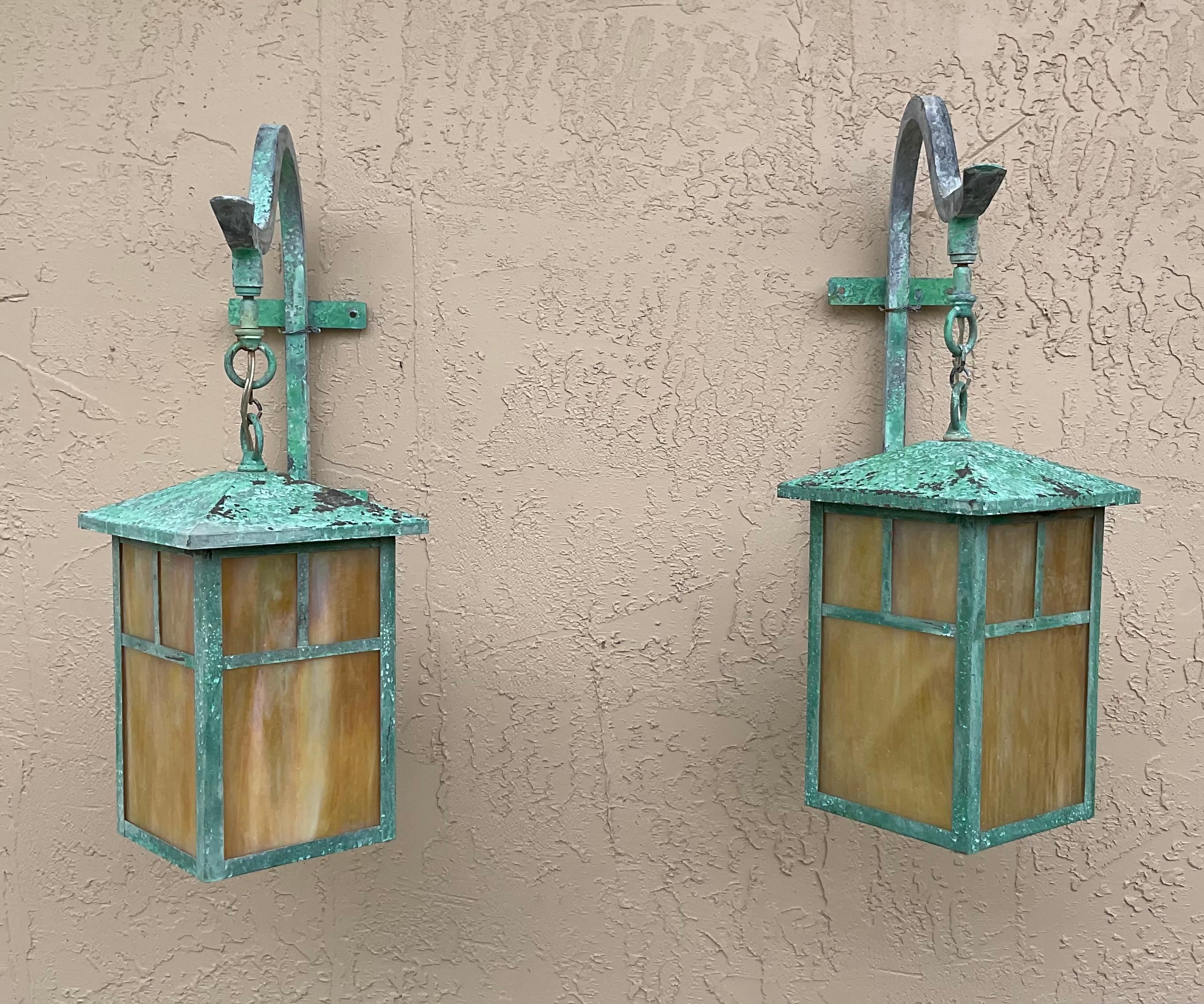 Pair of Handcrafted Wall-Mounted Brass Lantern For Sale 2