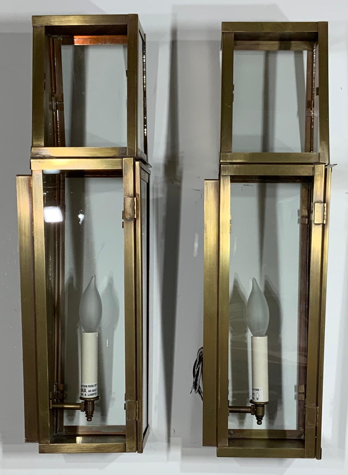 Pair of Handcrafted Wall-Mounted Brass Lantern For Sale 4