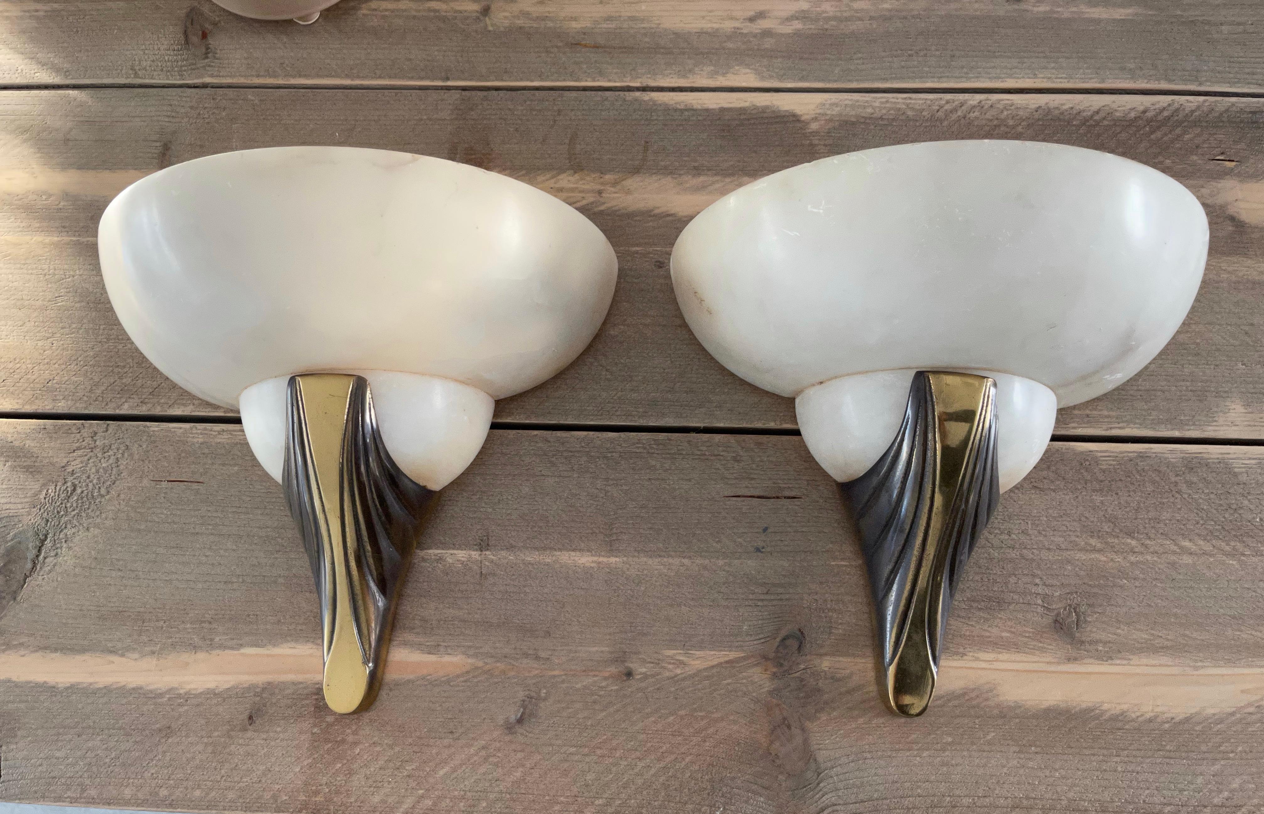 Pair of Handmade French Art Deco Style Alabaster & Bronze Sconces / Wall Lights For Sale 4