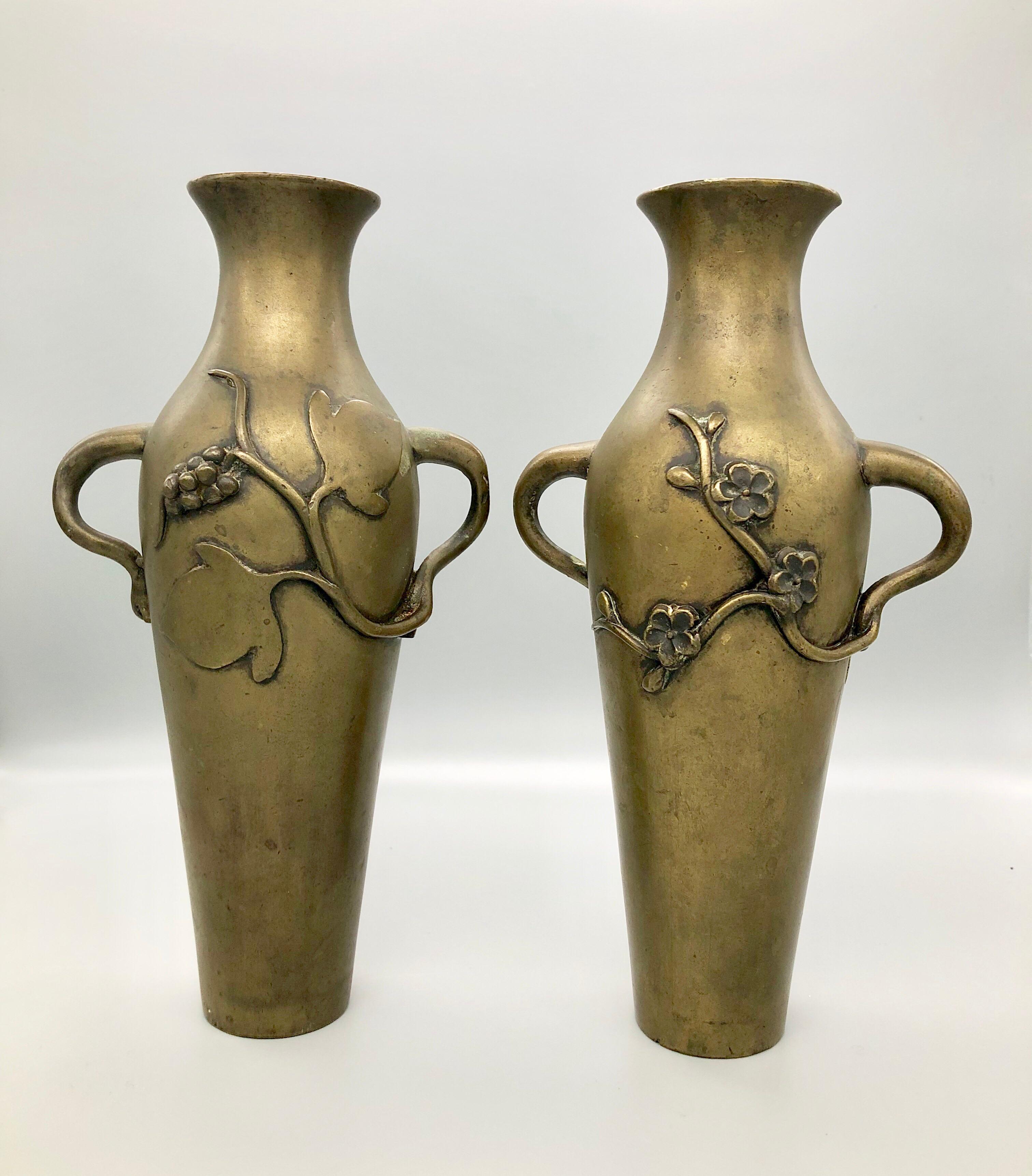 Japanese Pair of Handmade Meiji Era Bronze Art Nouveau Vases, Flowers and Grapevine For Sale