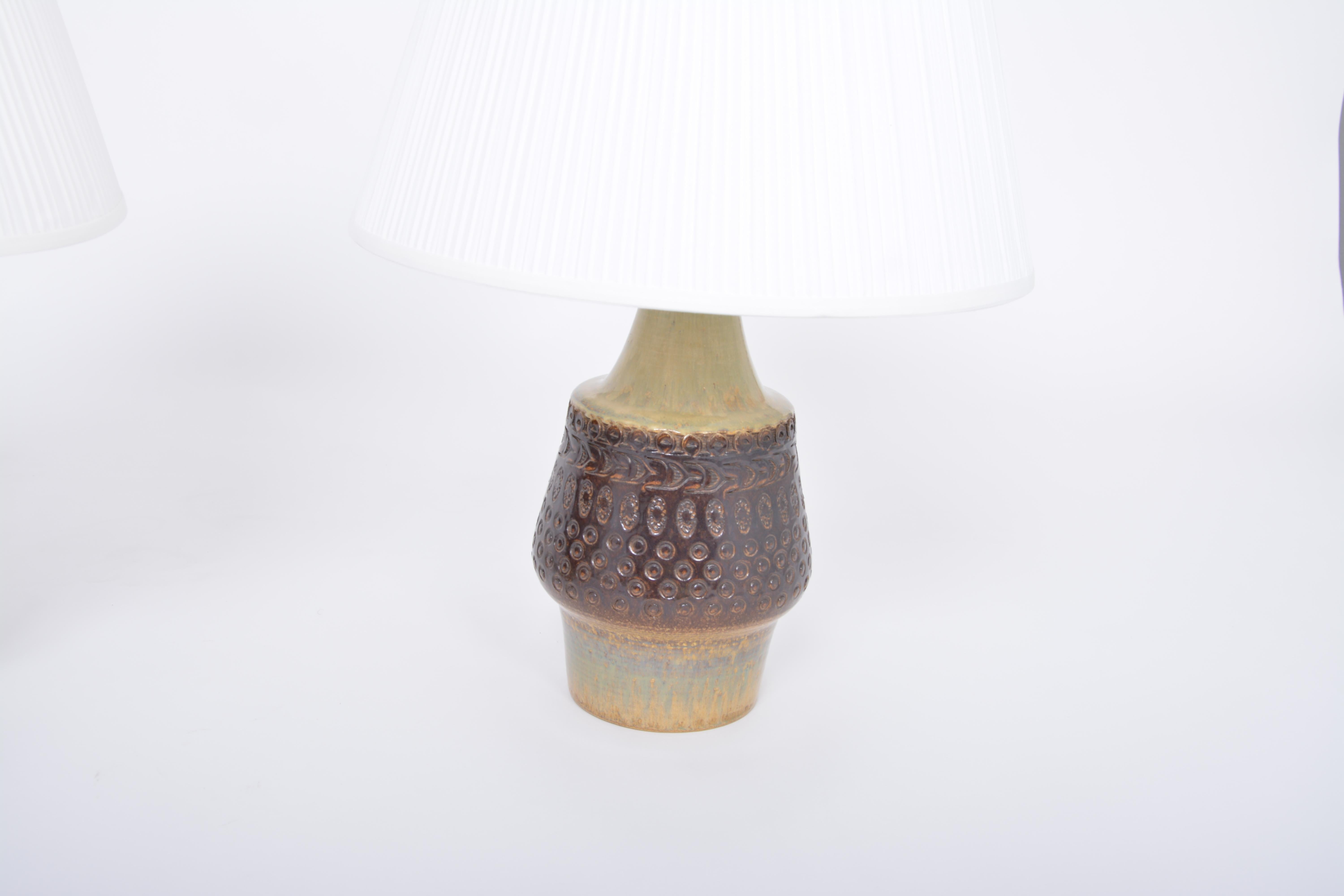 Pair of Handmade Mid-Century Modern Danish Stoneware Table lamps by Soholm In Good Condition In Berlin, DE