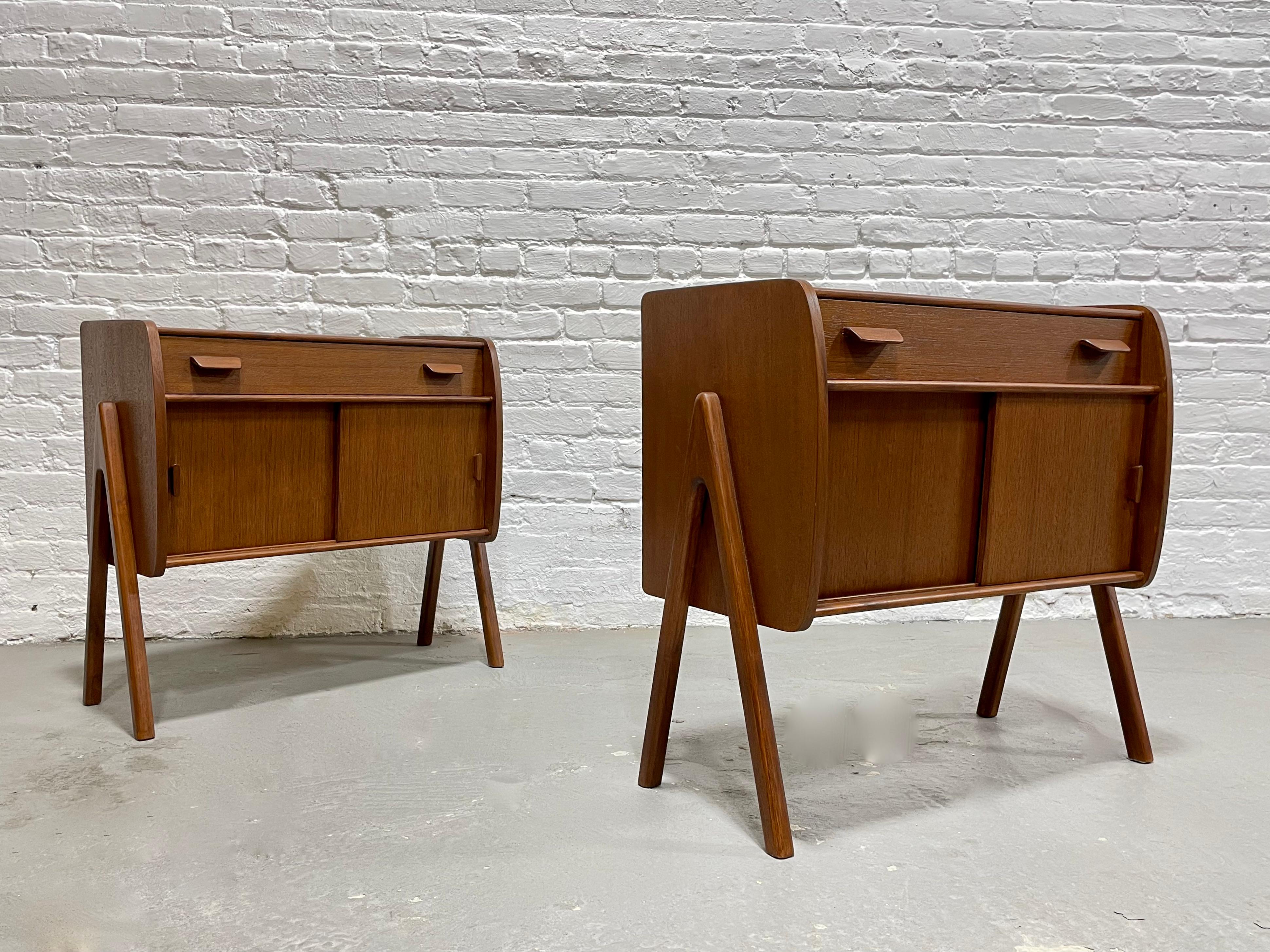 Pair of Handmade Mid-Century Modern Teak Cabinets / Nightstands / Bedside Tables 5