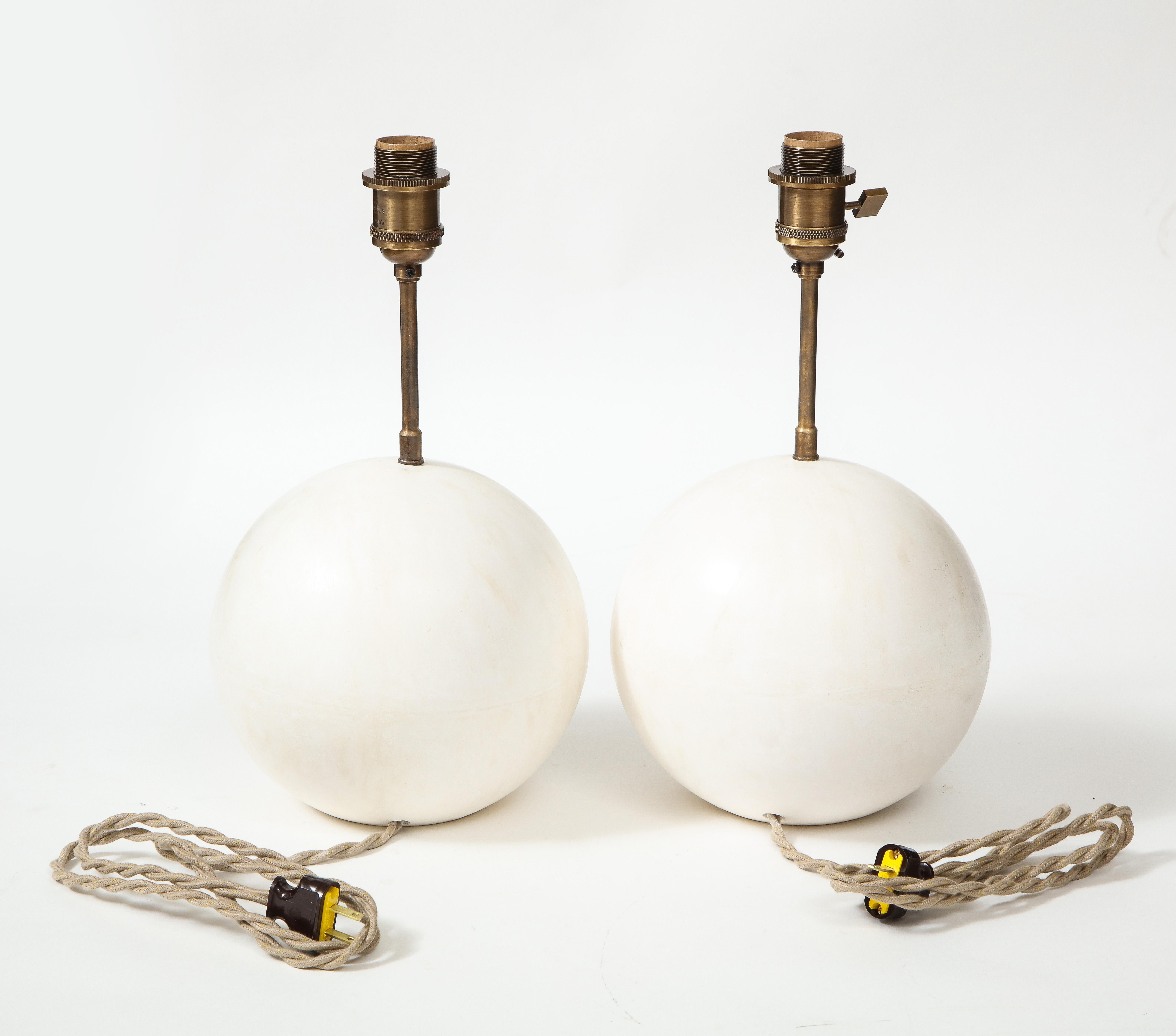 Contemporary Pair of Handmade Plaster Table Lamps with Globe Bases by Facto Atelier Paris