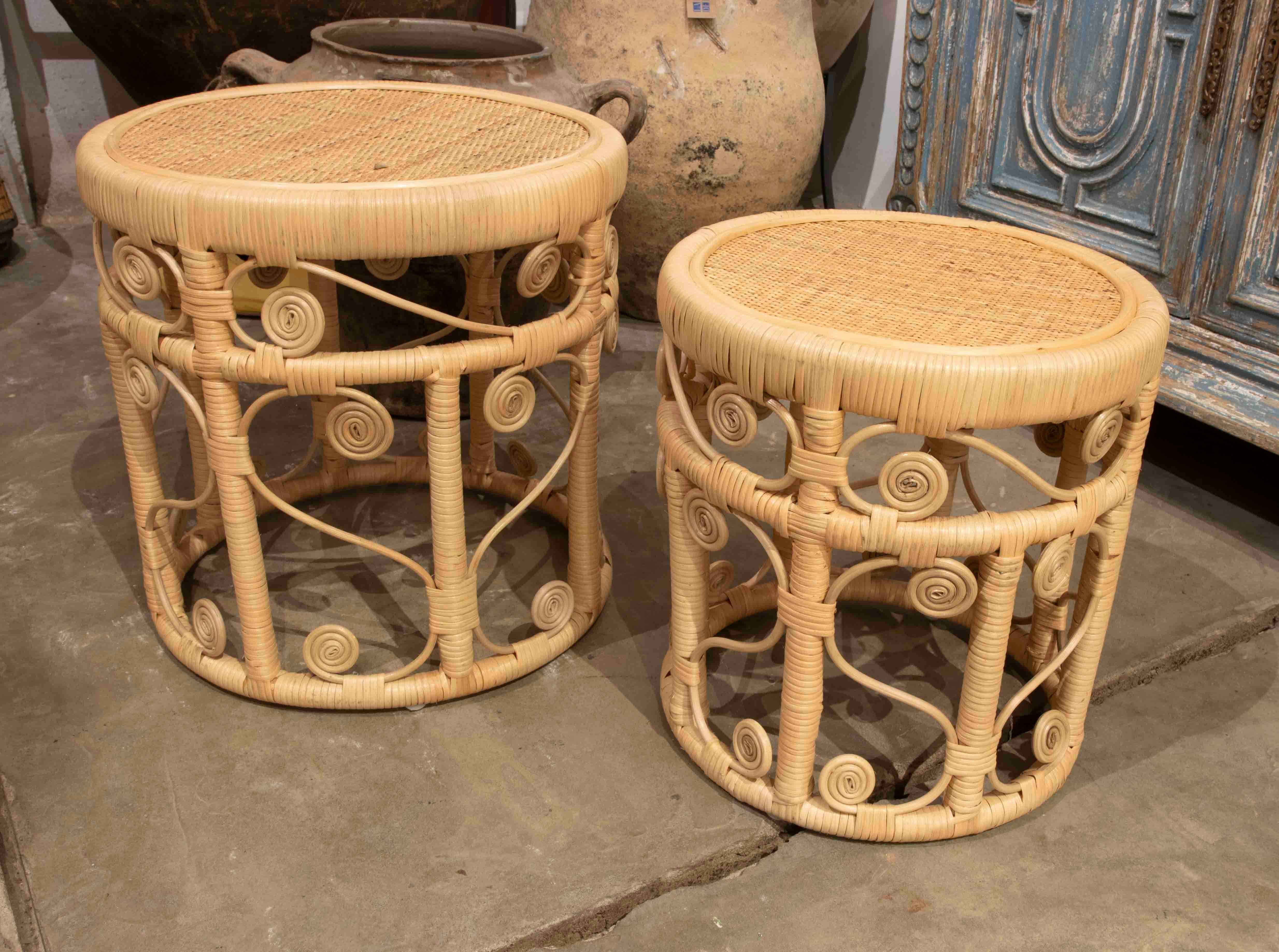 European Pair of Handmade Rattan and Wicker Round Benches For Sale