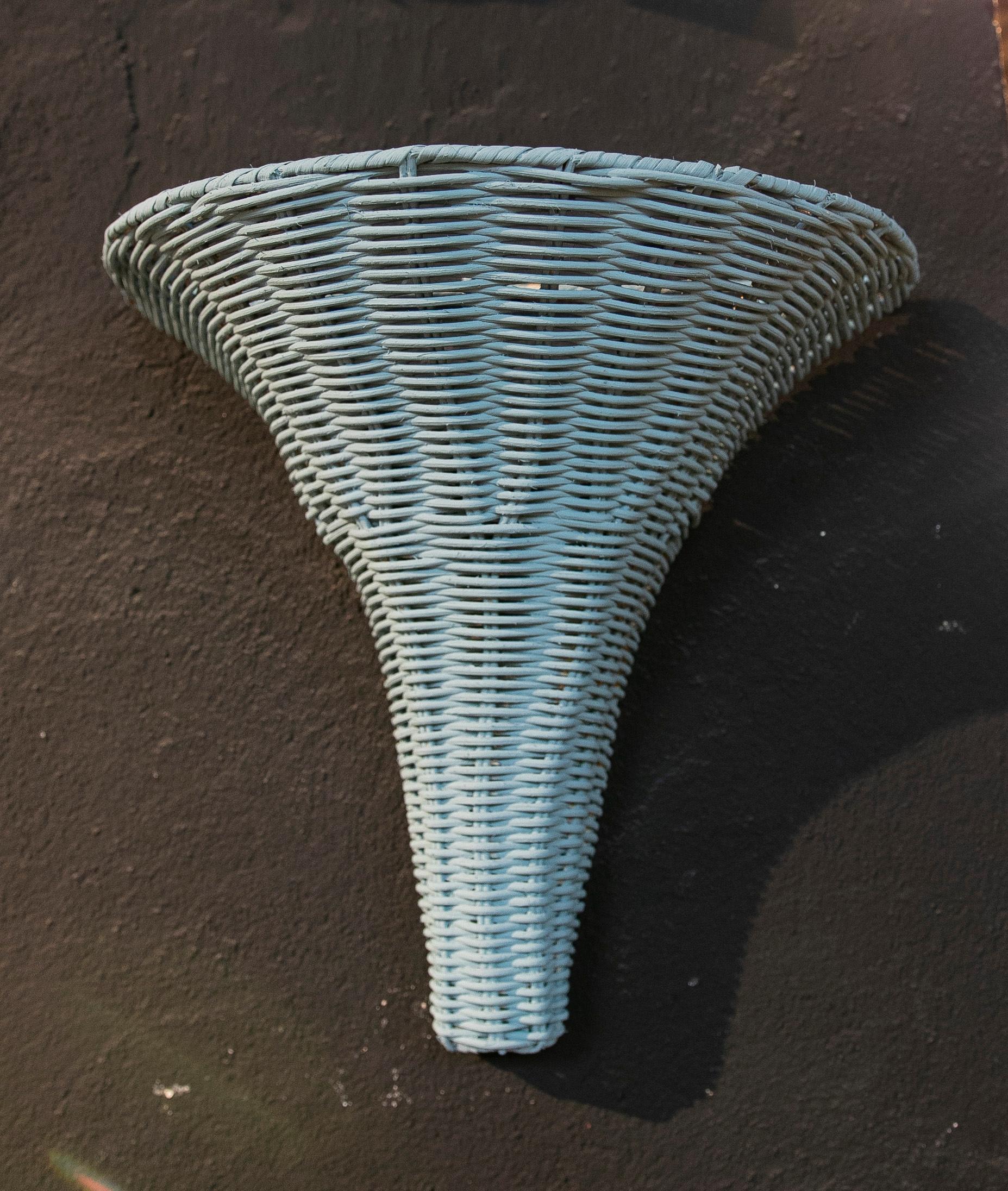 Pair of Handmade Wicker Wall Sconces Painted in Blue In Good Condition For Sale In Marbella, ES