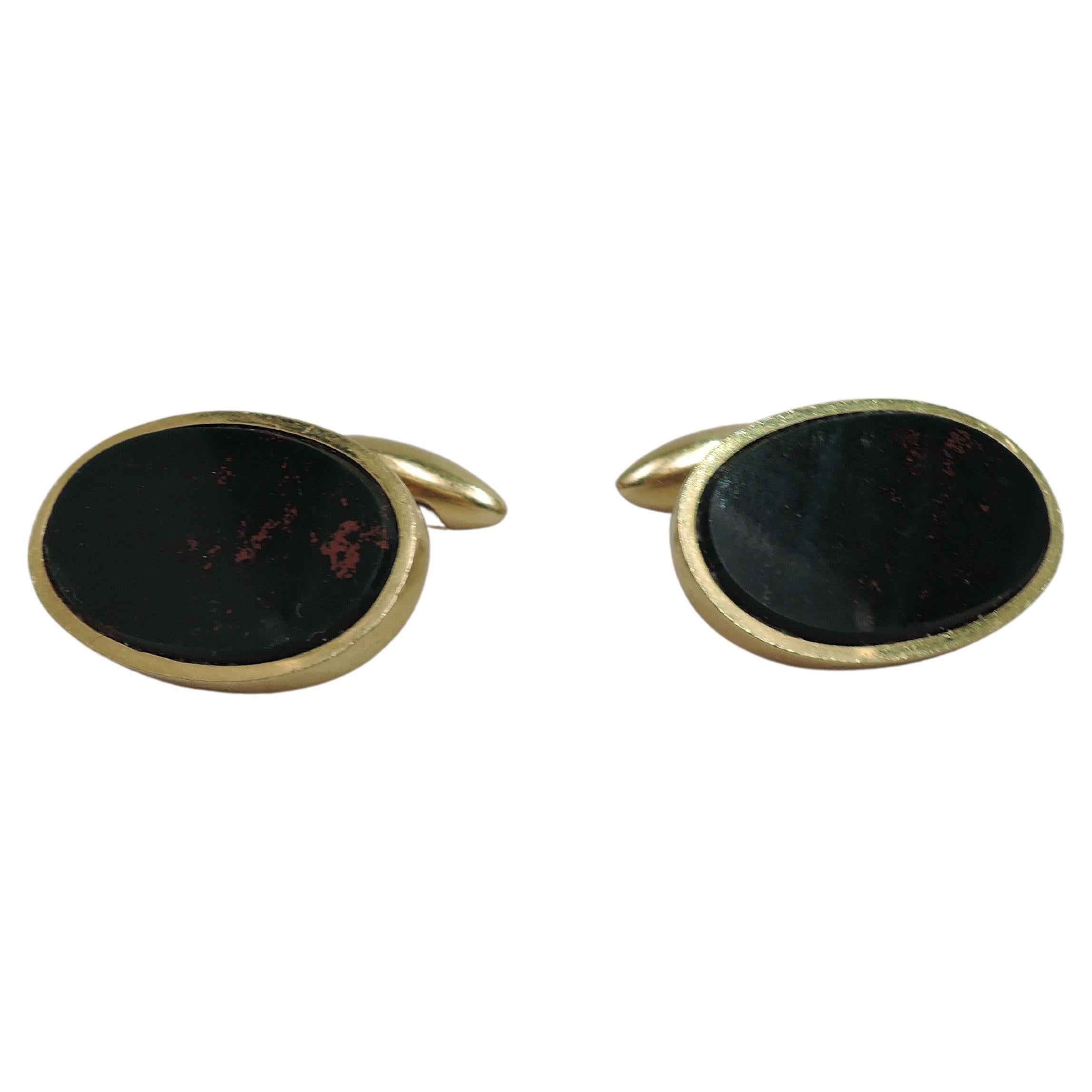 Bulgari - Superbe paire de boutons de manchette en or et pierres de sang