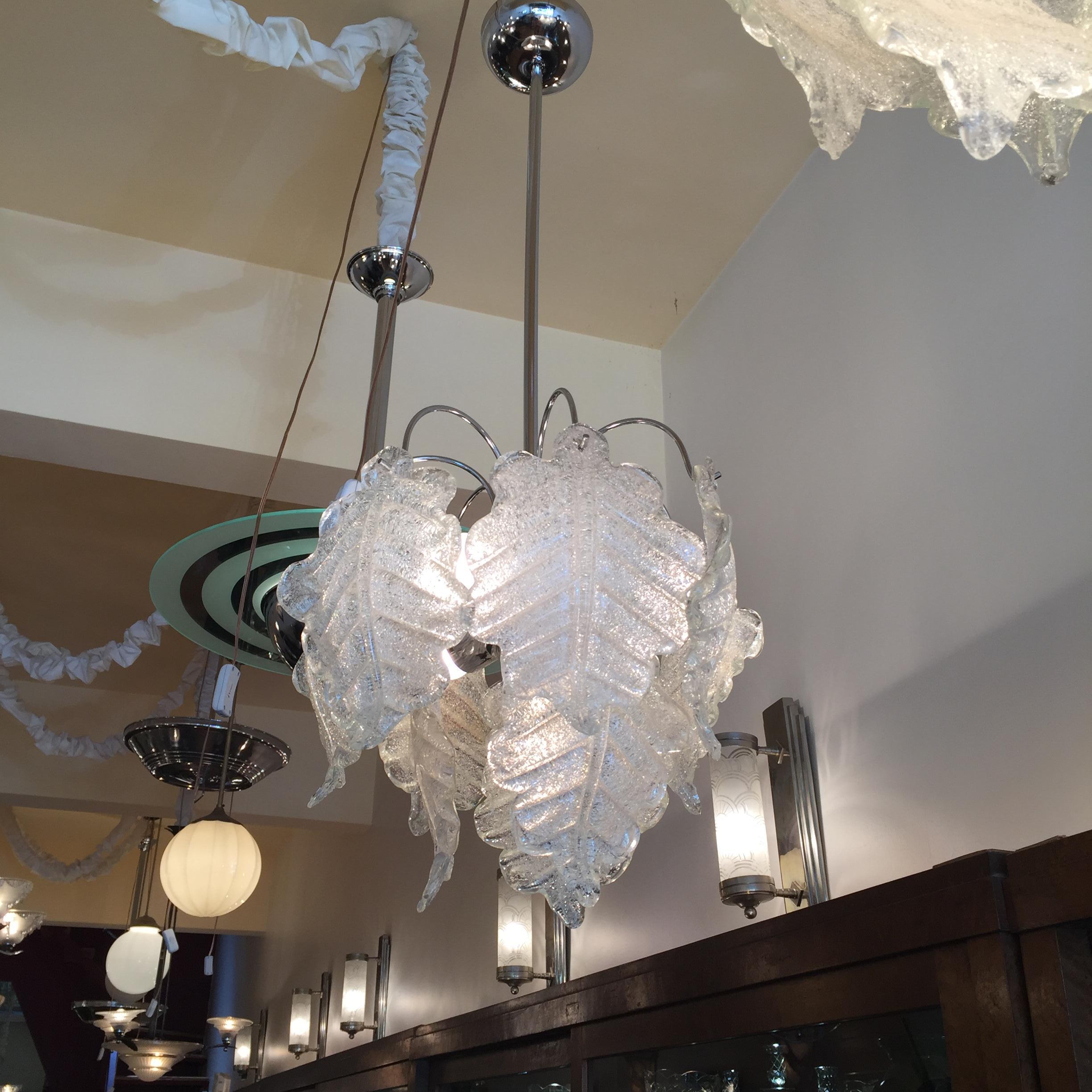 Pair of Hanging Lamp Italian in the style of Barovier & Toso , 1970 For Sale 5