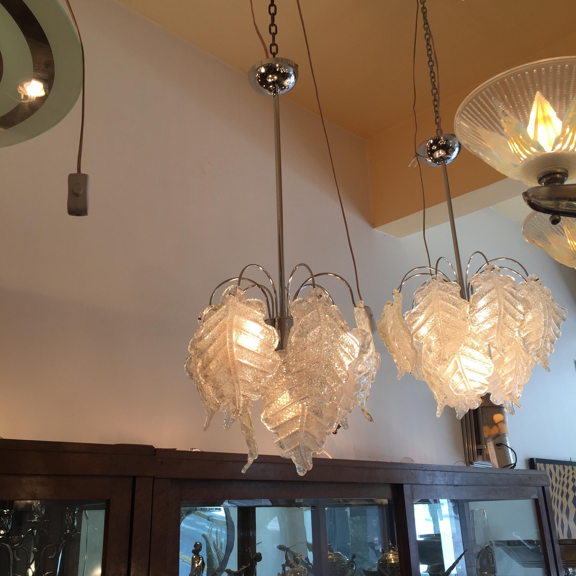 Hanging lamp.
Country: Italian
To take care of your property and the lives of our customers, the new wiring has been done.
We have specialized in the sale of Art Deco and Art Nouveau and Vintage styles since 1982. If you have any questions we are at