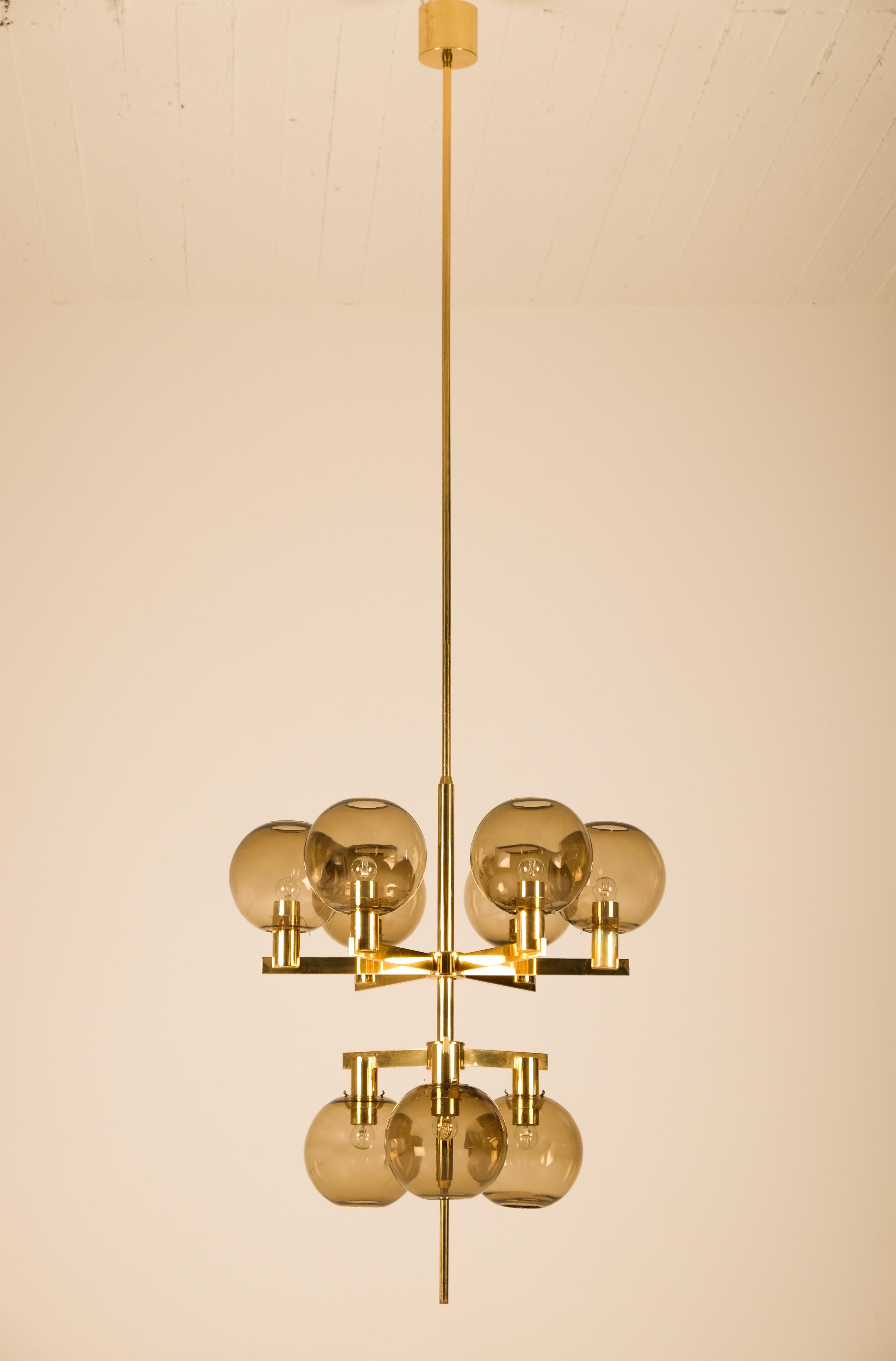 Coppia di lampadari in ottone Hans-Agne Jakobsson Model 348/9, anni '60 In condizioni buone in vendita a Stockholm, SE