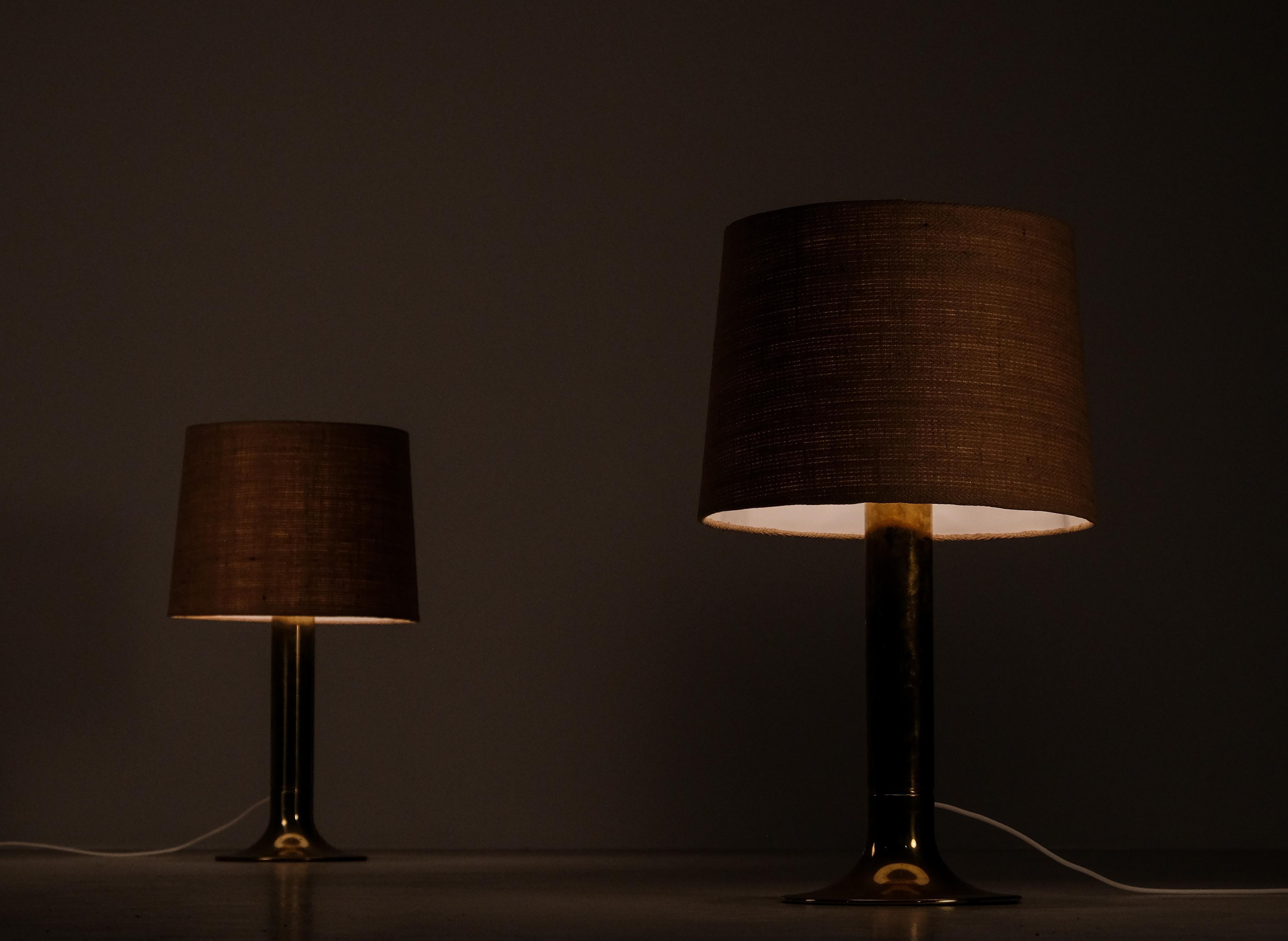 Swedish Pair of Hans-Agne Jakobsson Brass Table Lamps model B204, 1970s For Sale