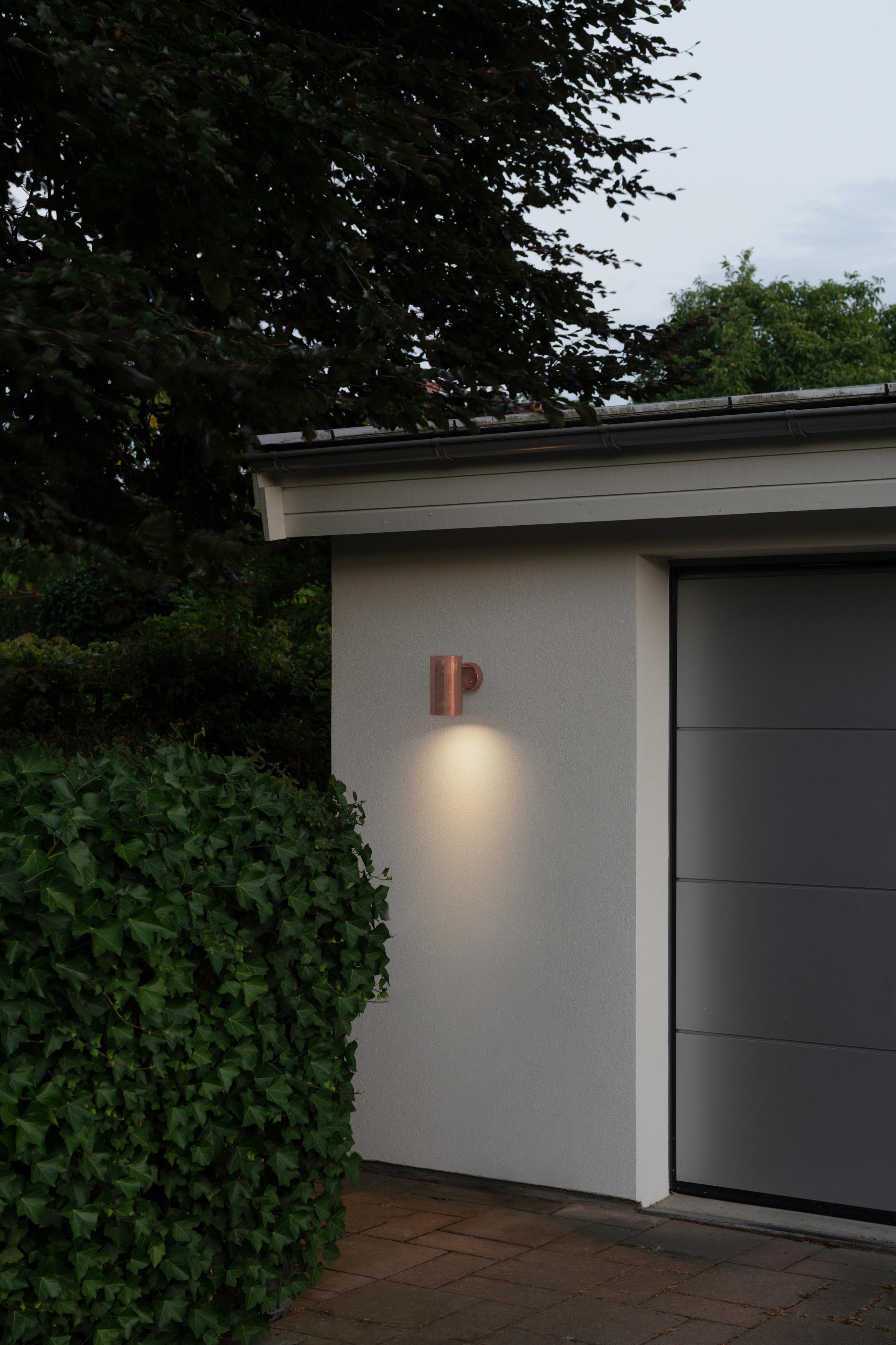 Pair of Hans-Agne Jakobsson C627/110 'Rulle' Raw Copper Outdoor Sconces For Sale 1