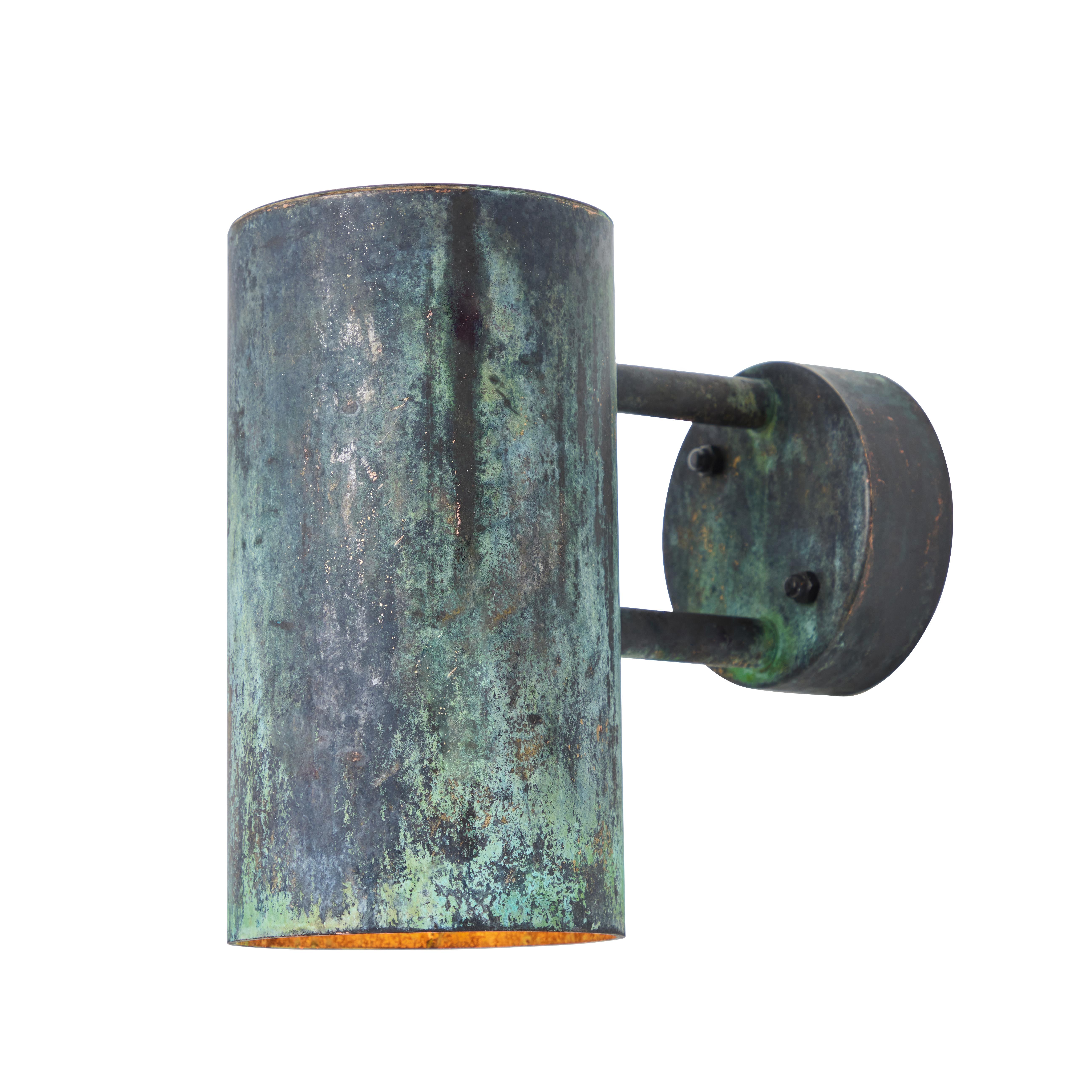 Pair of Hans-Agne Jakobsson C 627/110 'Rulle' Darkly Patinated Outdoor Sconces For Sale 2