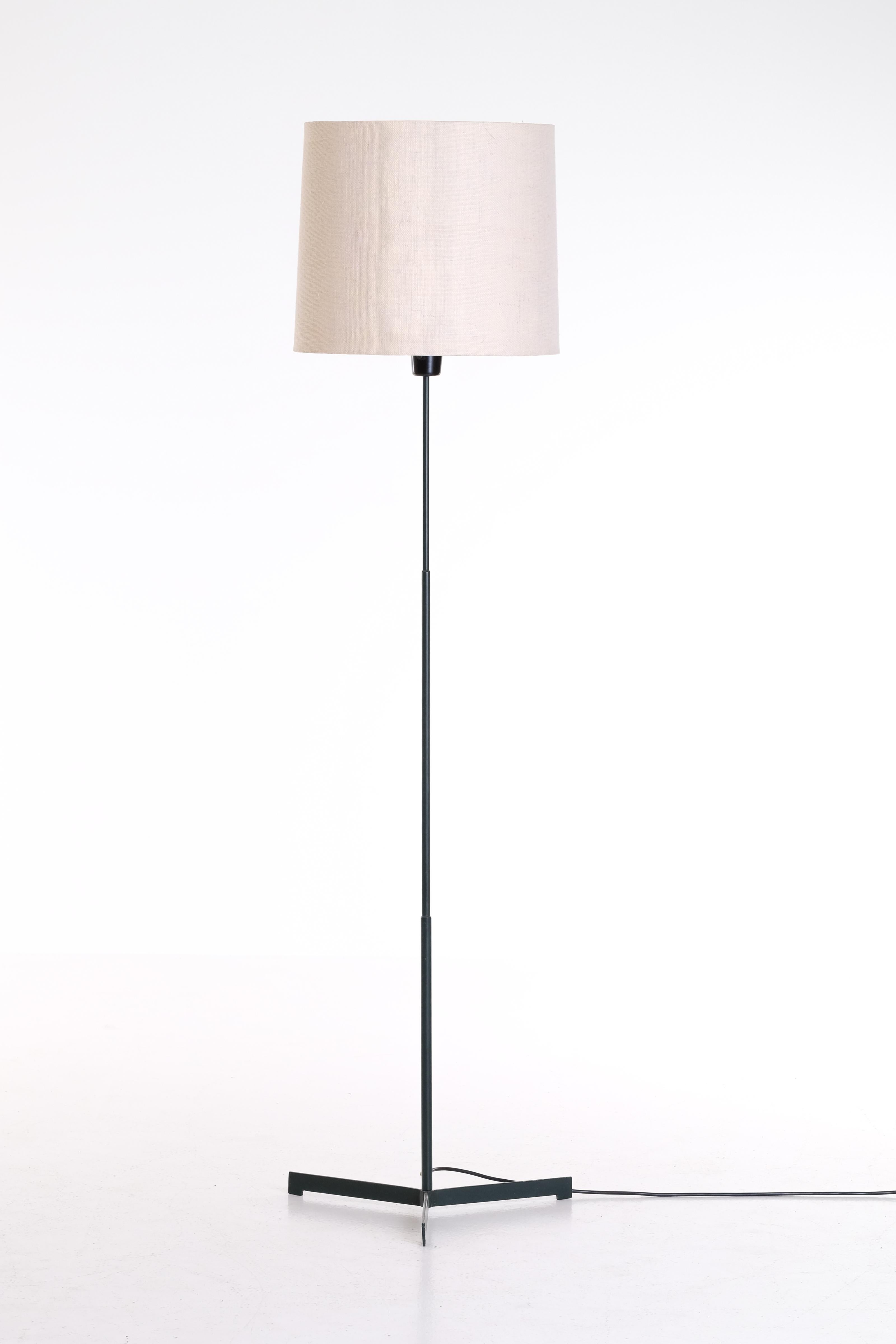 Swedish Pair of Hans-Agne Jakobsson Floor Lamps Model G-60, 1960s For Sale