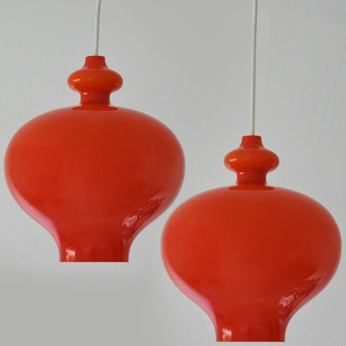 Pair of Hans-Agne Jakobsson for Staff Orange Glass Pendant Lights, 1960 In Good Condition For Sale In Rijssen, NL