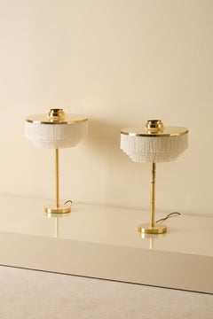 Pareja de lámparas de mesa Hans-Agne Jakobsson Modelo B-138 de latón, años 60