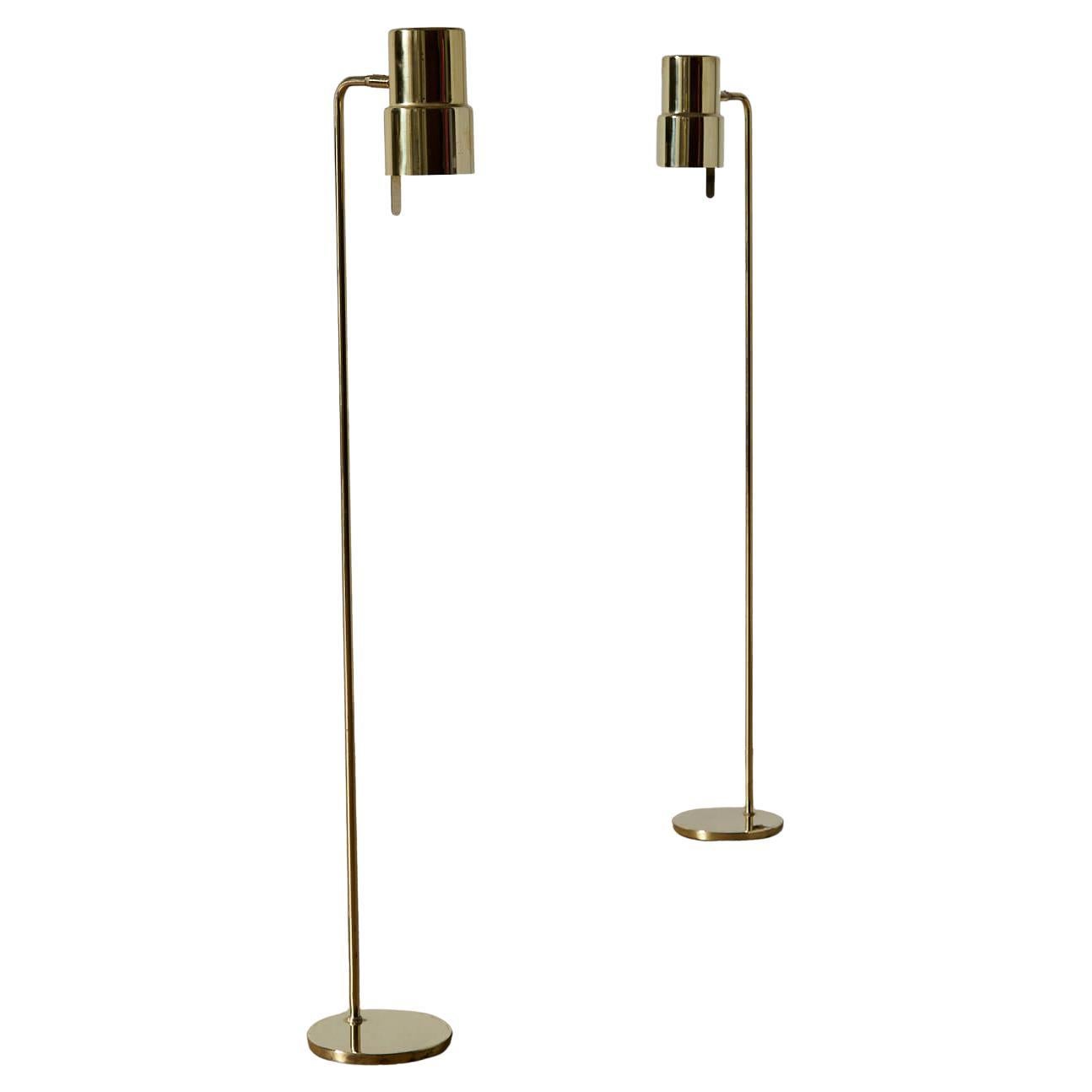 Paire de lampadaires en laiton Hans-Agne Jakobsson Model G-154 en vente