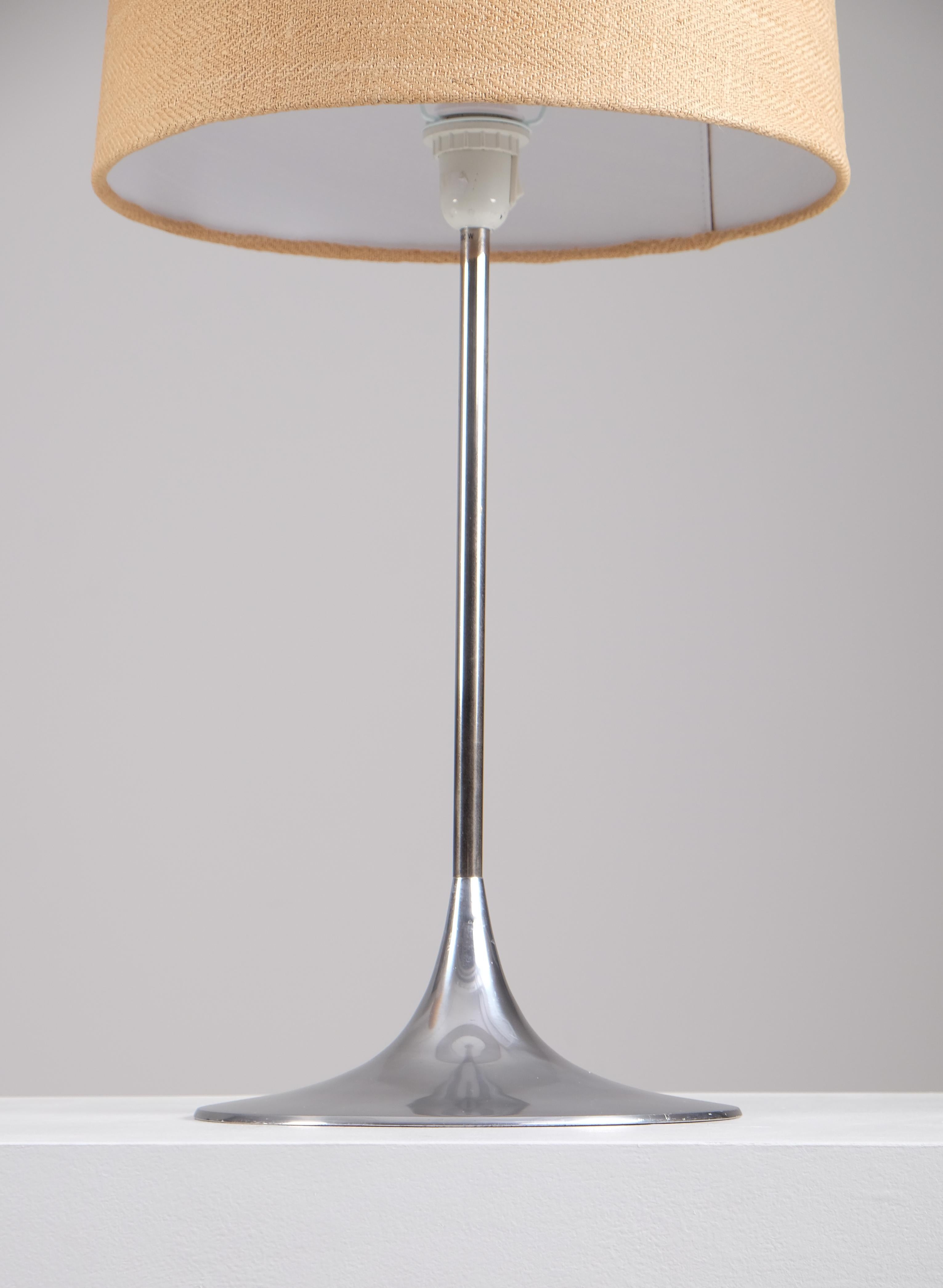 Milieu du XXe siècle Paire de lampes de bureau Hans-Agne Jakobsson modèle BN 17, Suède, années 1960 en vente