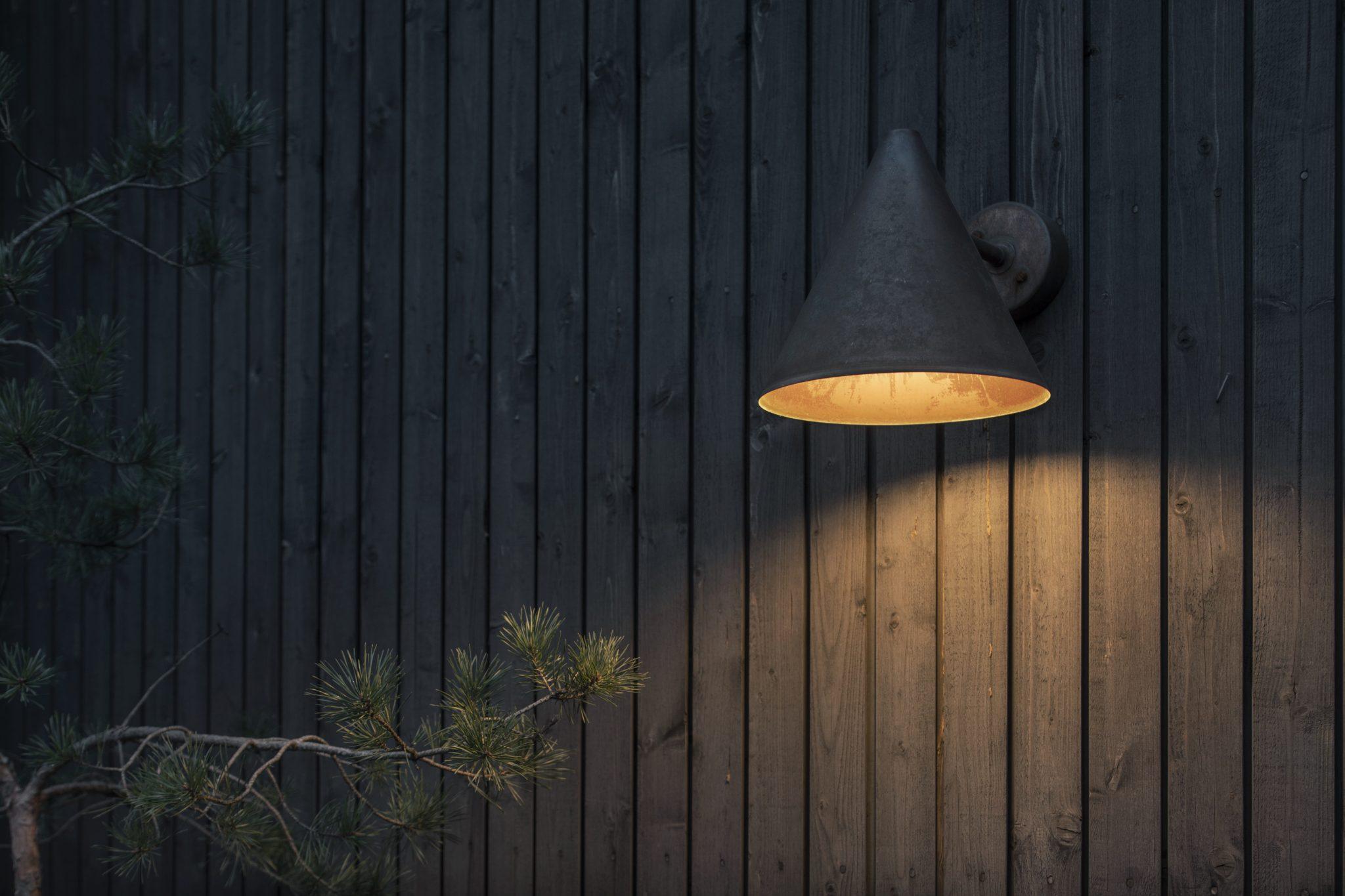 Pair of Hans-Agne Jakobsson 'Tratten' Outdoor Sconces in Painted Steel For Sale 9
