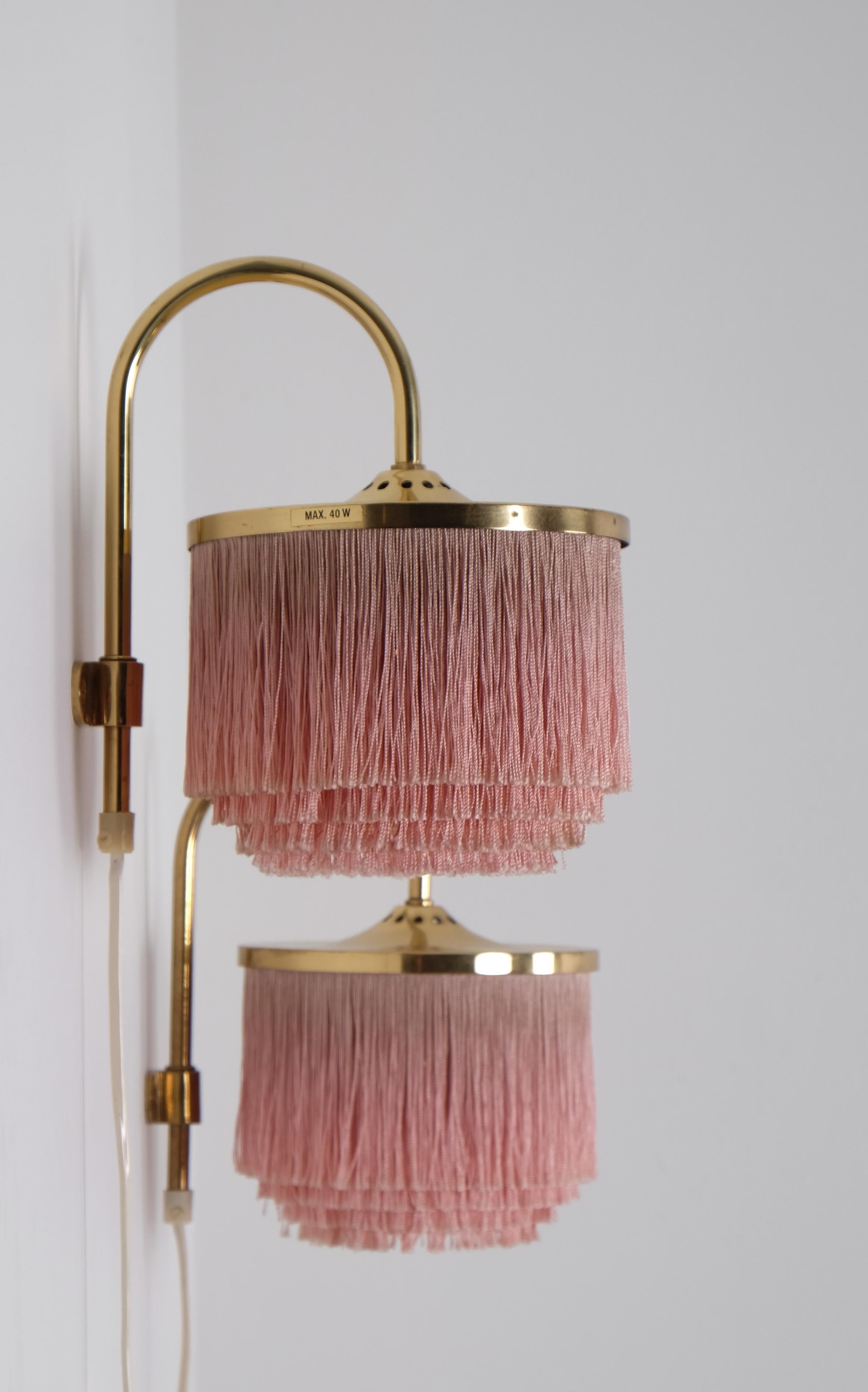 Ein Paar Hans-Agne Jakobsson V271 Wall Lights, 1960er Jahre im Angebot 3