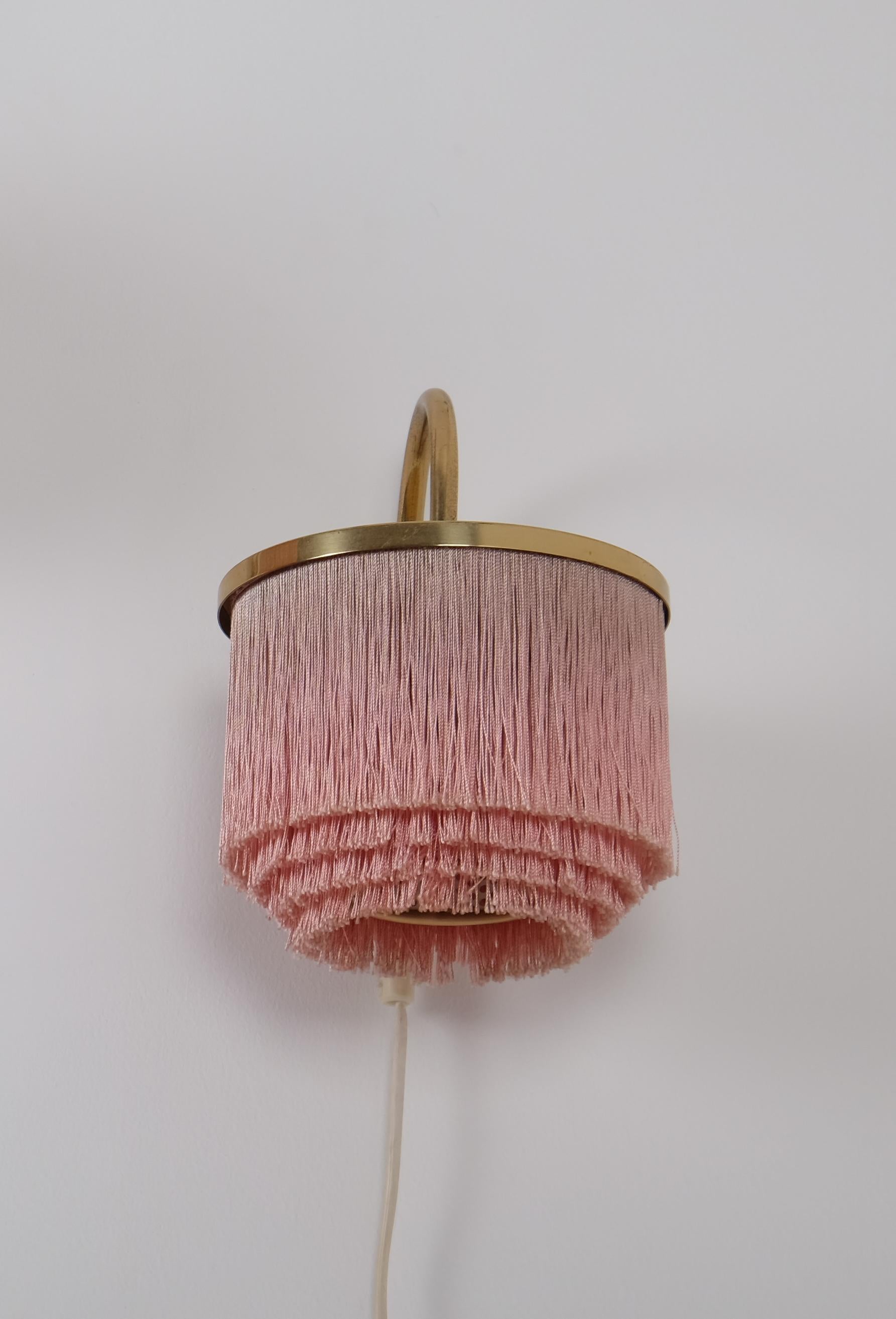 Ein Paar Hans-Agne Jakobsson V271 Wall Lights, 1960er Jahre im Angebot 4