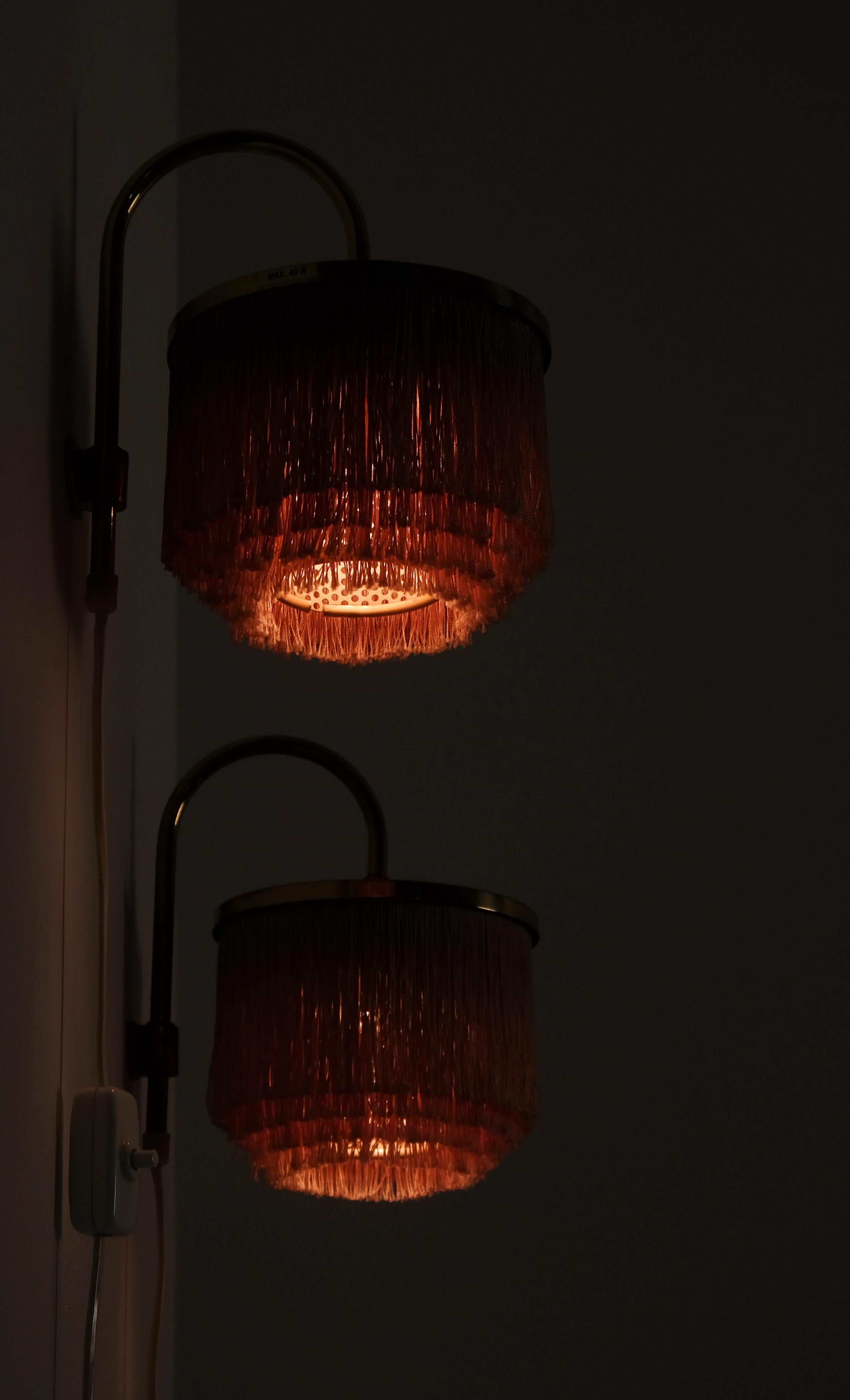 Ein Paar Hans-Agne Jakobsson V271 Wall Lights, 1960er Jahre (Schwedisch) im Angebot
